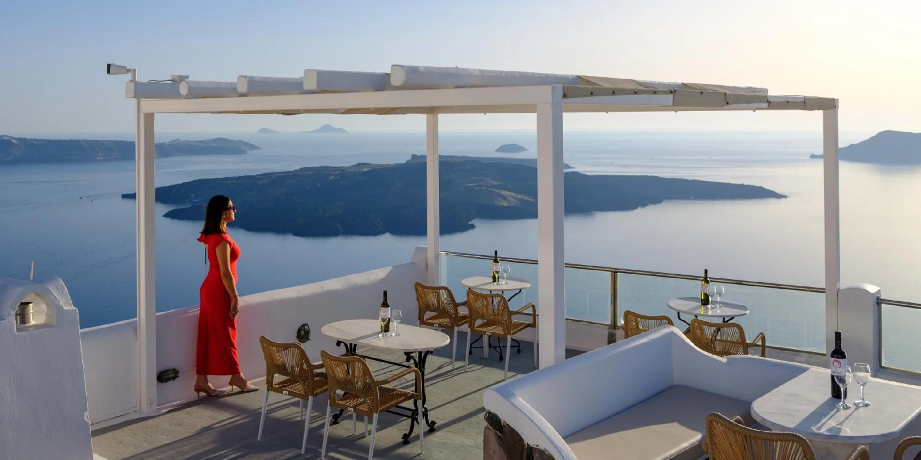 Property building in Vallas Apartments & Villas