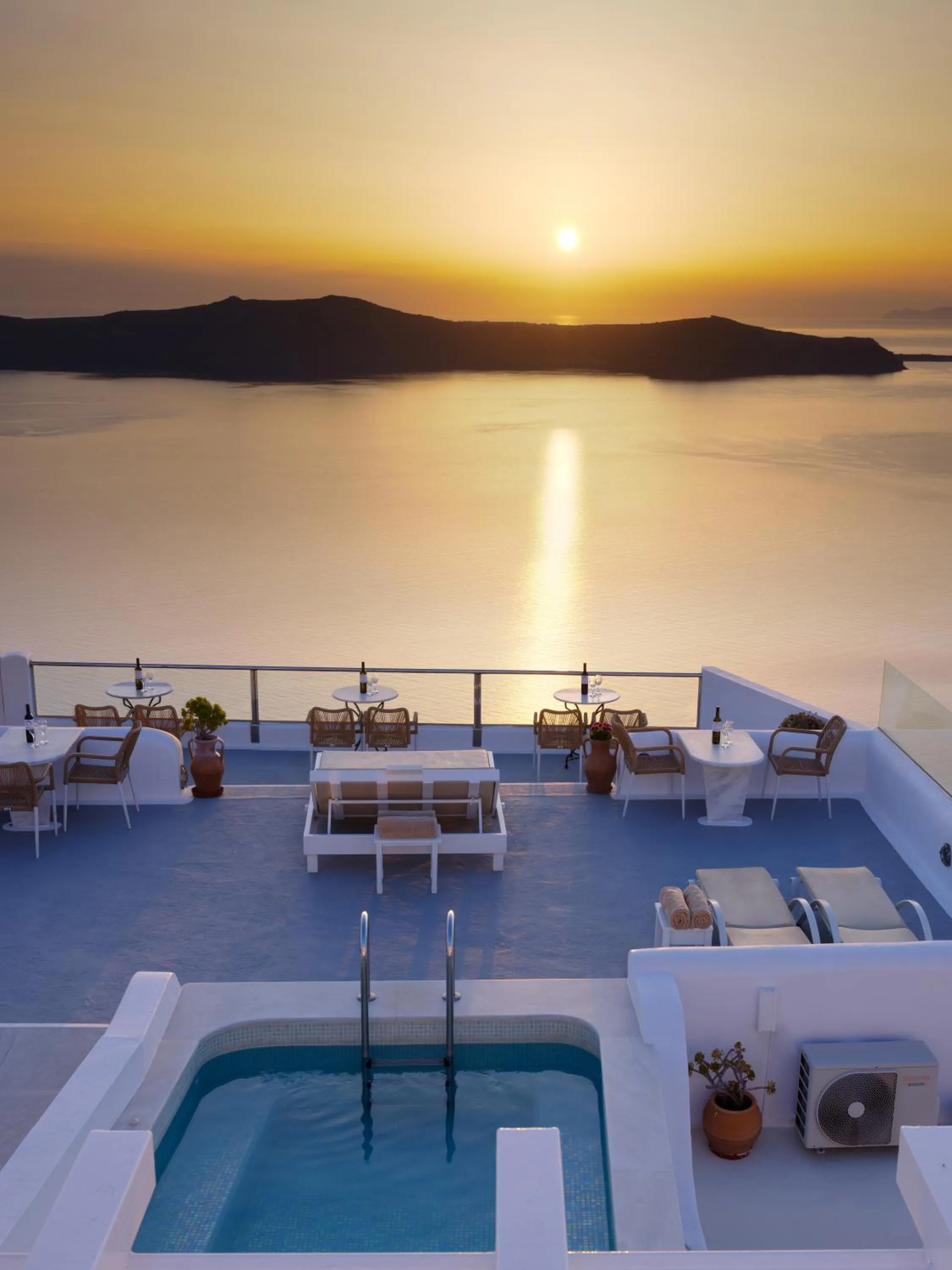 Patio in Vallas Apartments & Villas