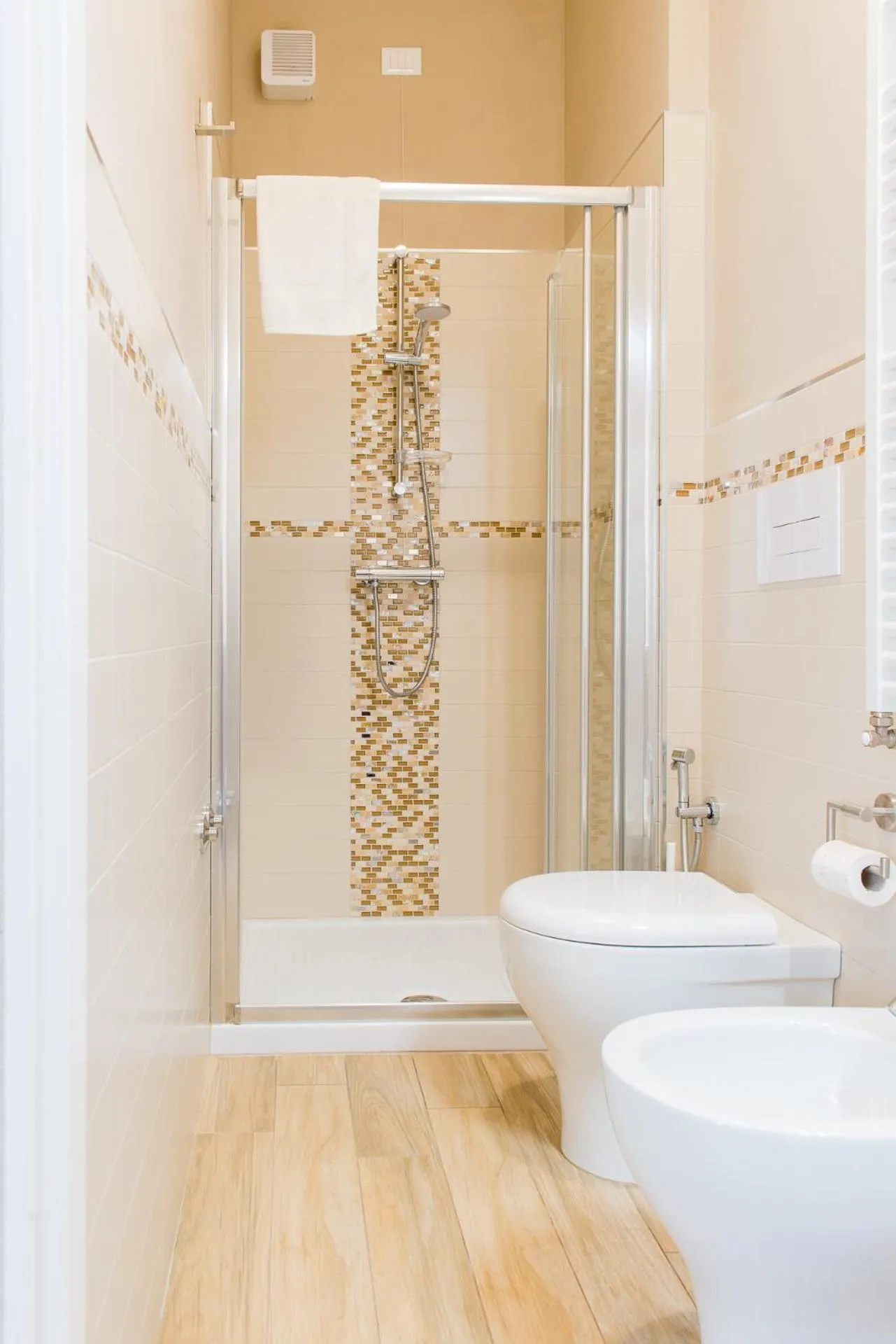 Shower in B&B Le City