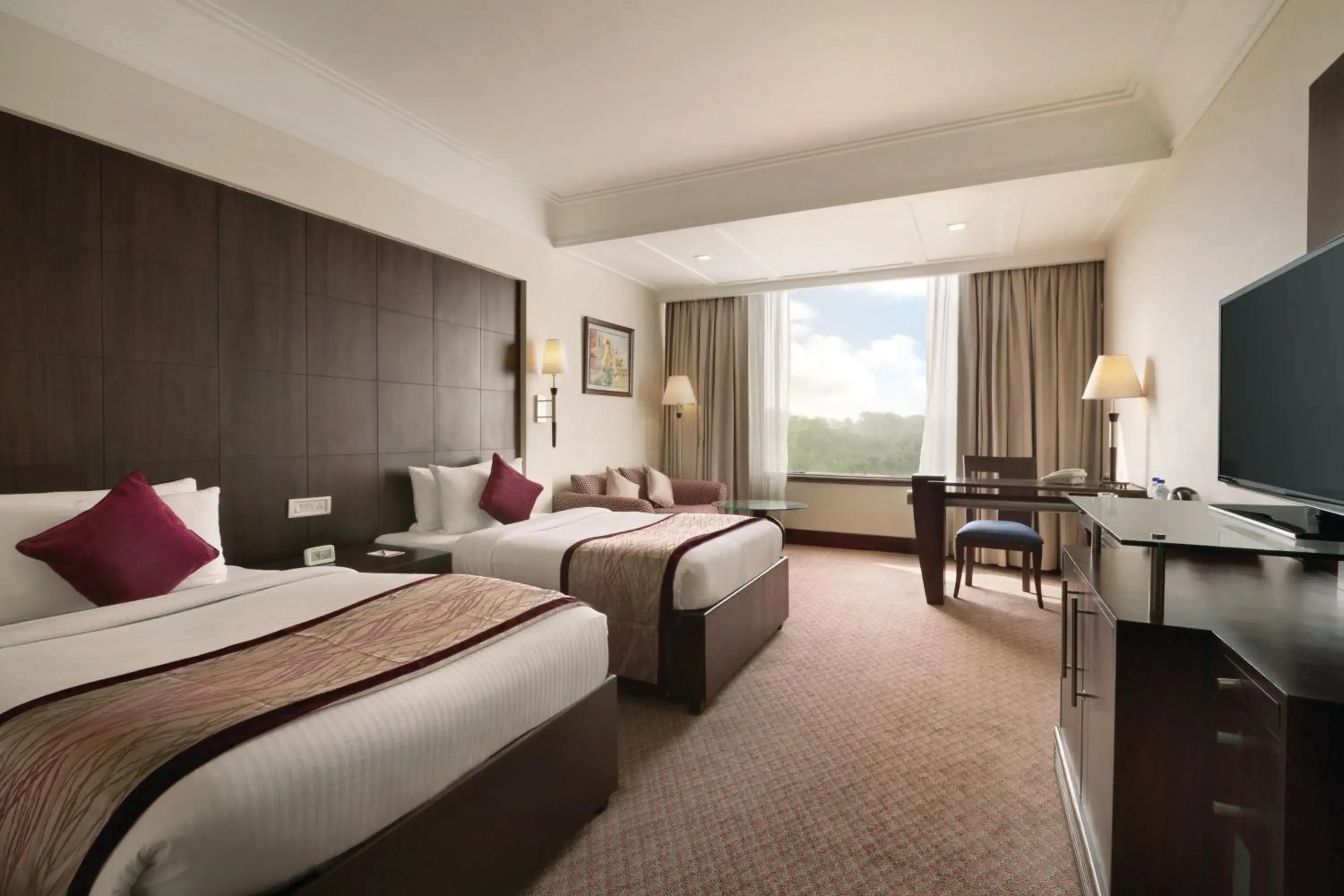 Twin Room - Mobility Accessible/Non-Smoking in Ramada Plaza by Wyndham JHV Varanasi Twin Room - Mobility Accessible/Non-Smoking in Ramada Plaza by Wyndham JHV Varanasi