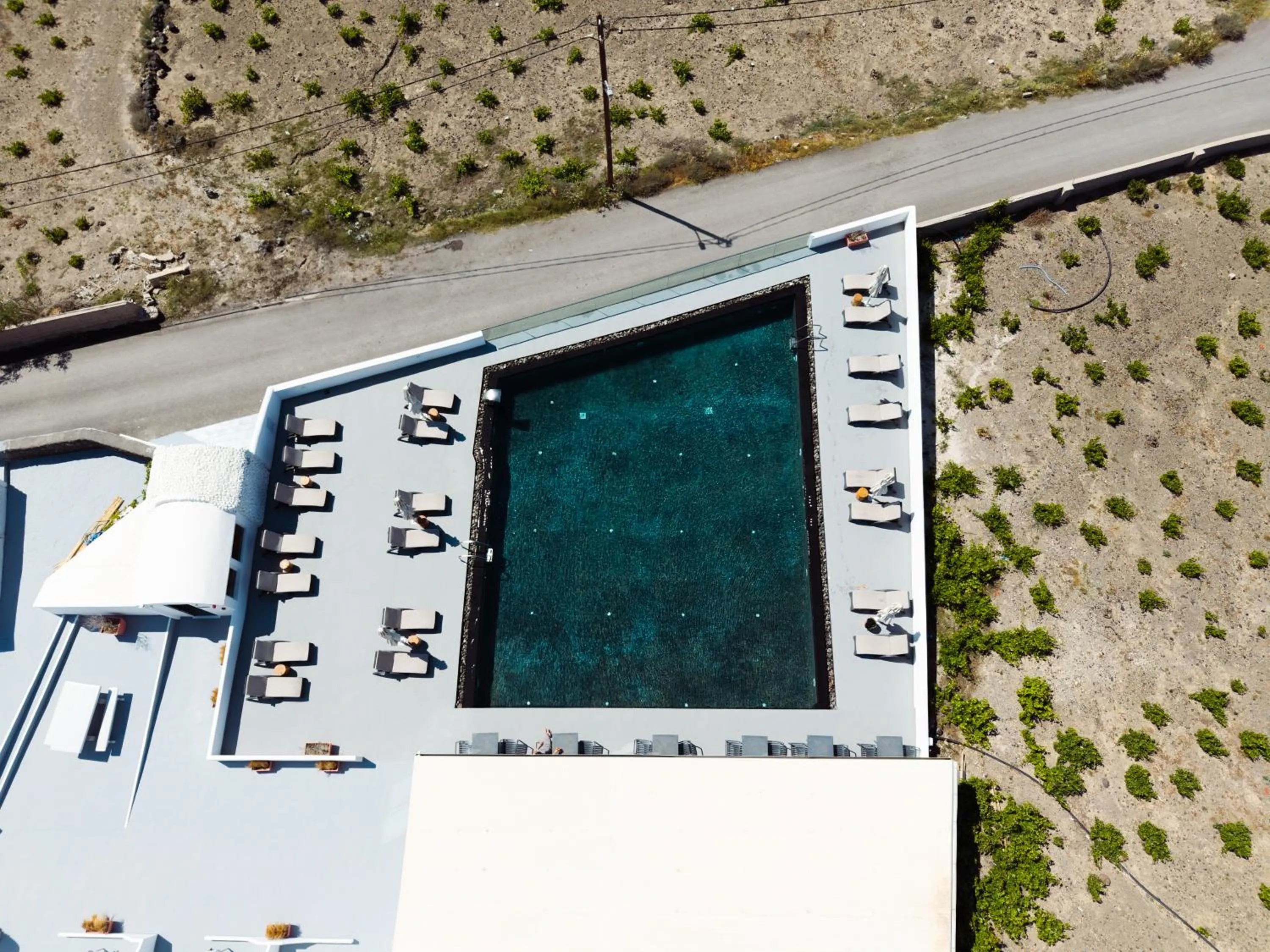 Bird's eye view in Serenità Luxury Suites