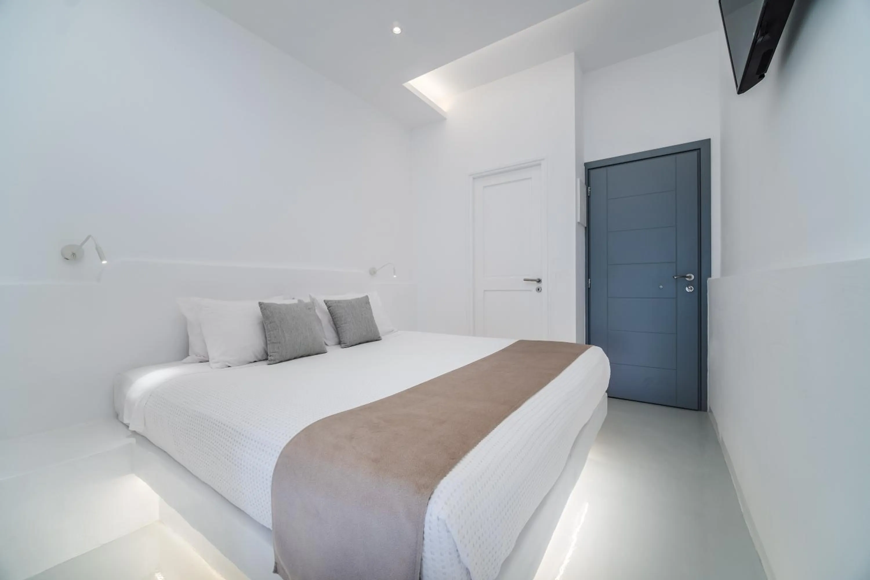 Bedroom, Bed in Serenità Luxury Suites