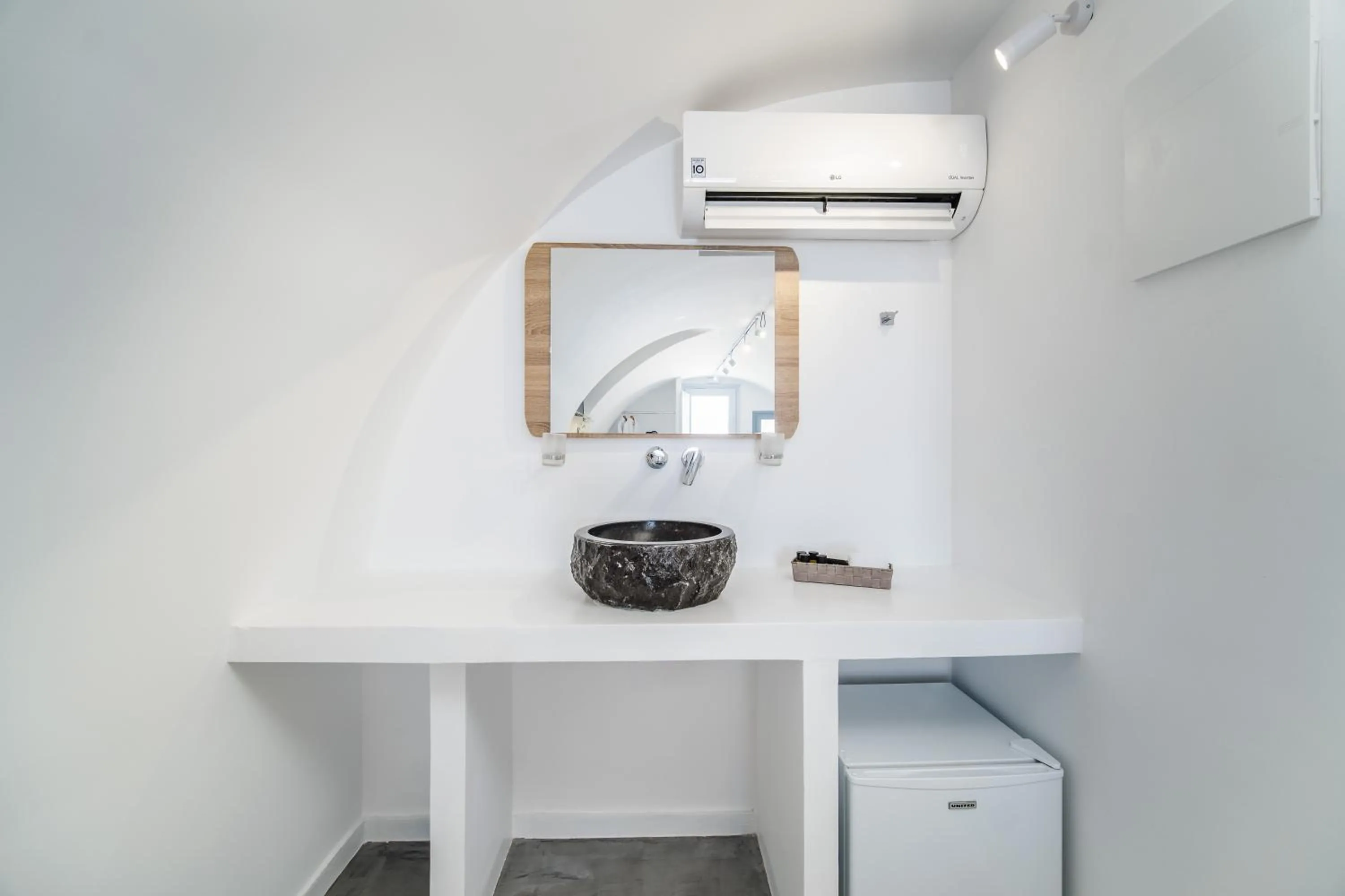 Bathroom in Serenità Luxury Suites