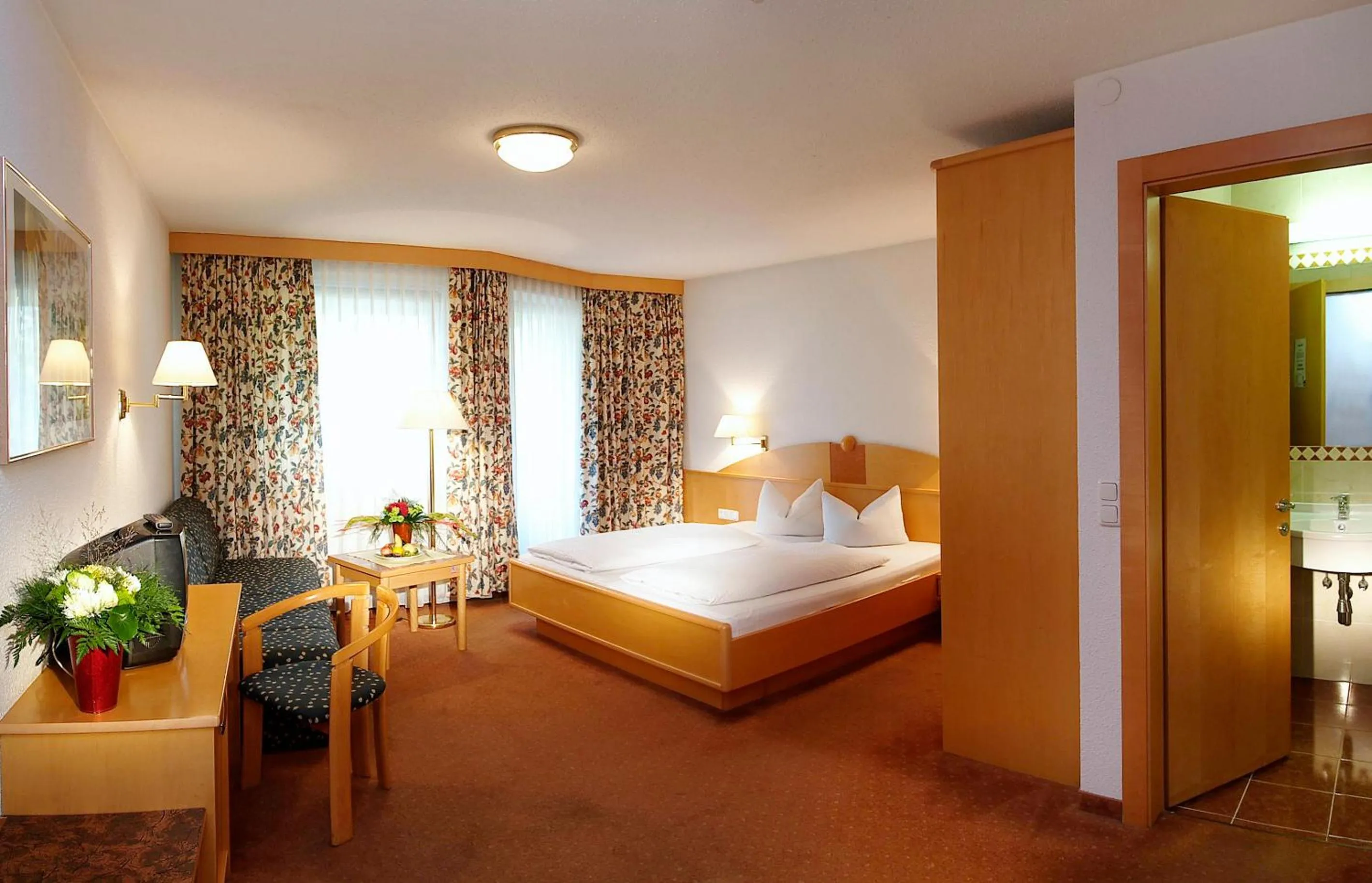 Photo of the whole room, Bed in Hotel Auderer