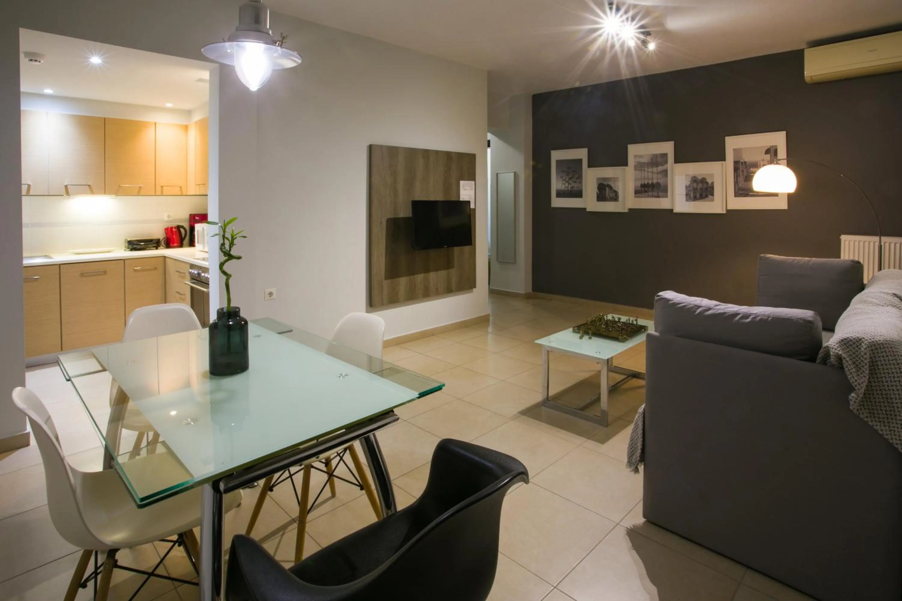 Photo of the whole room in Polis Apartments