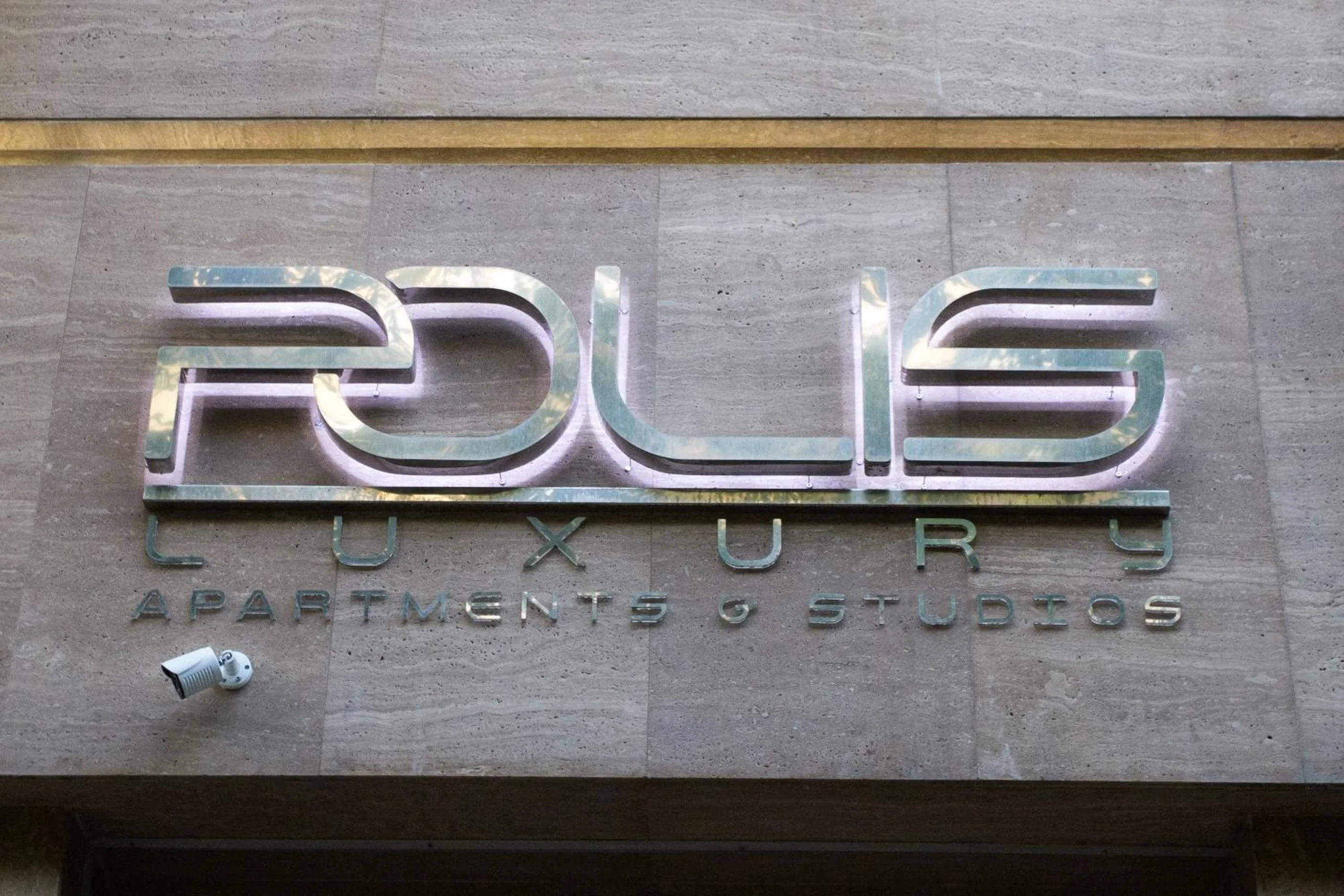 Facade/entrance in Polis Apartments