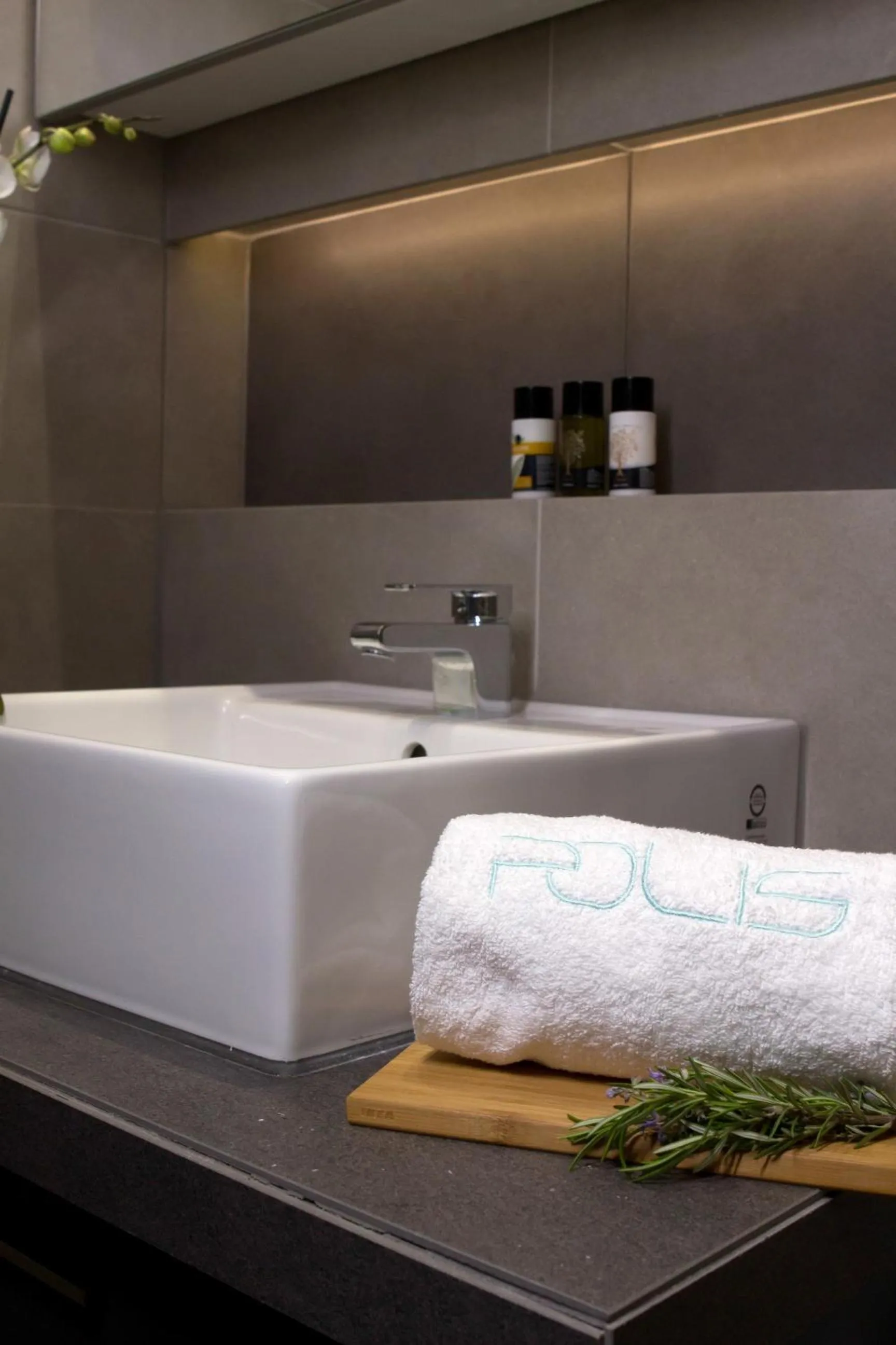 Toilet in Polis Apartments