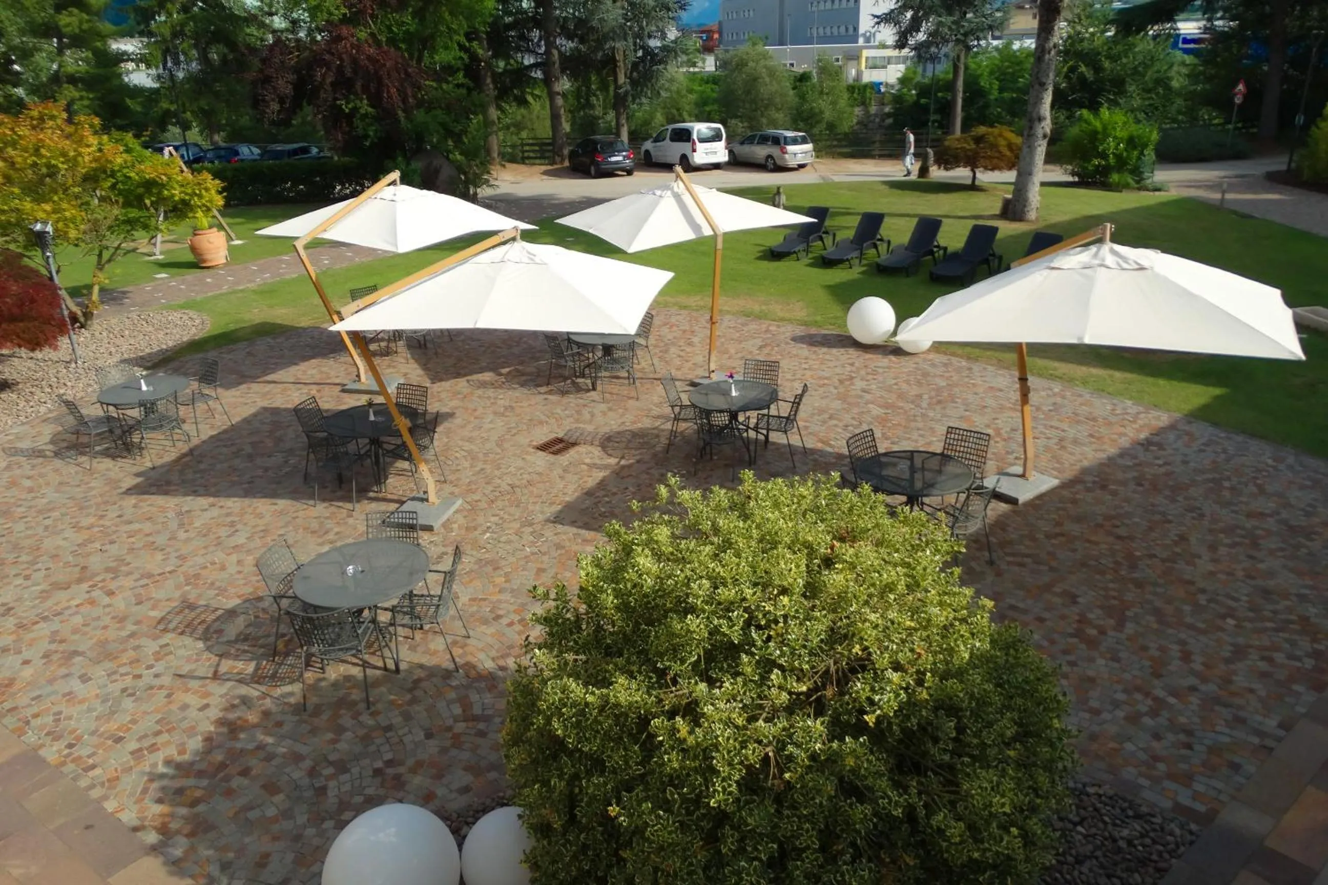 Garden view in Al Ponte Garnì