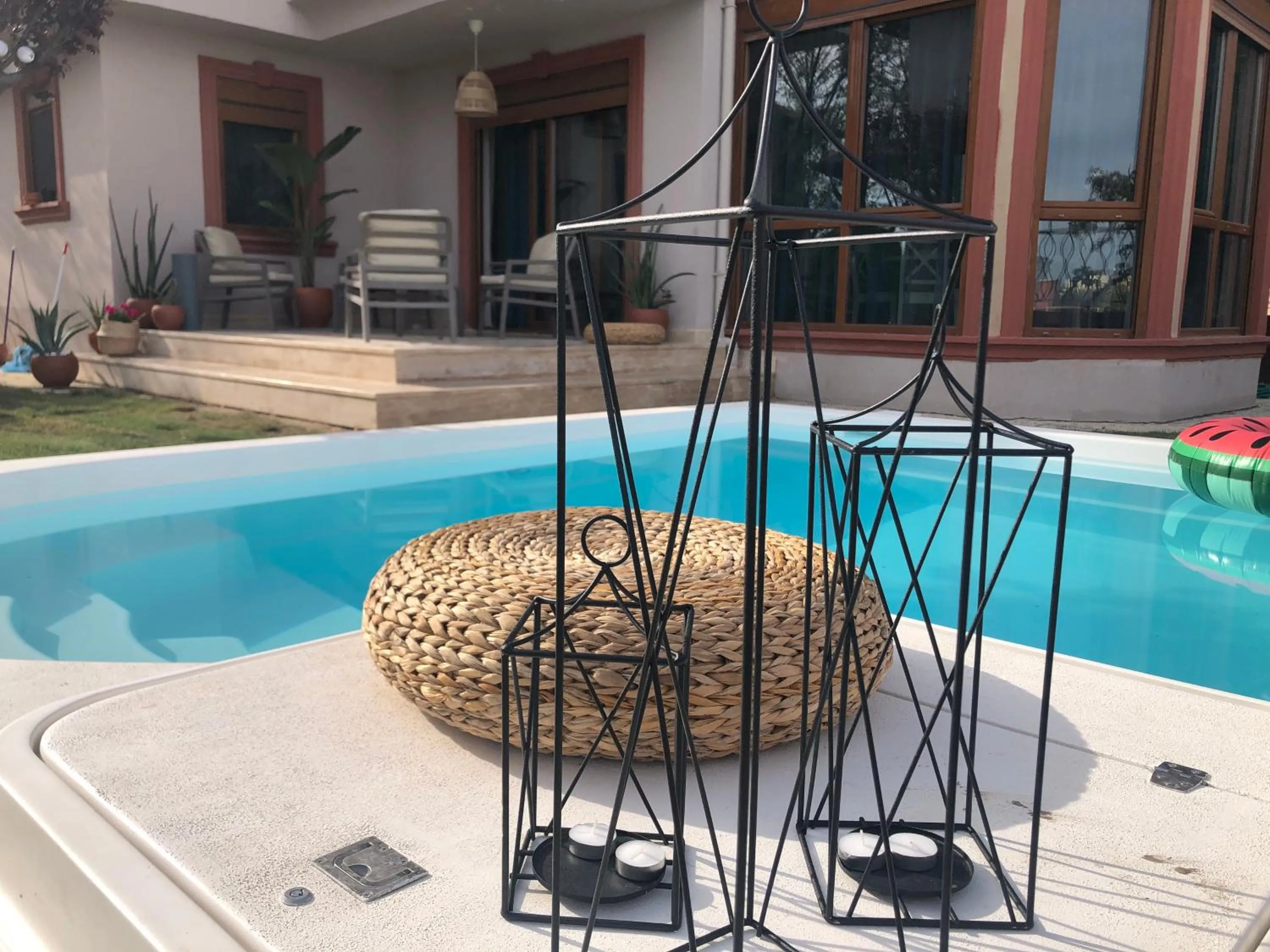 Patio in VISTA Villa