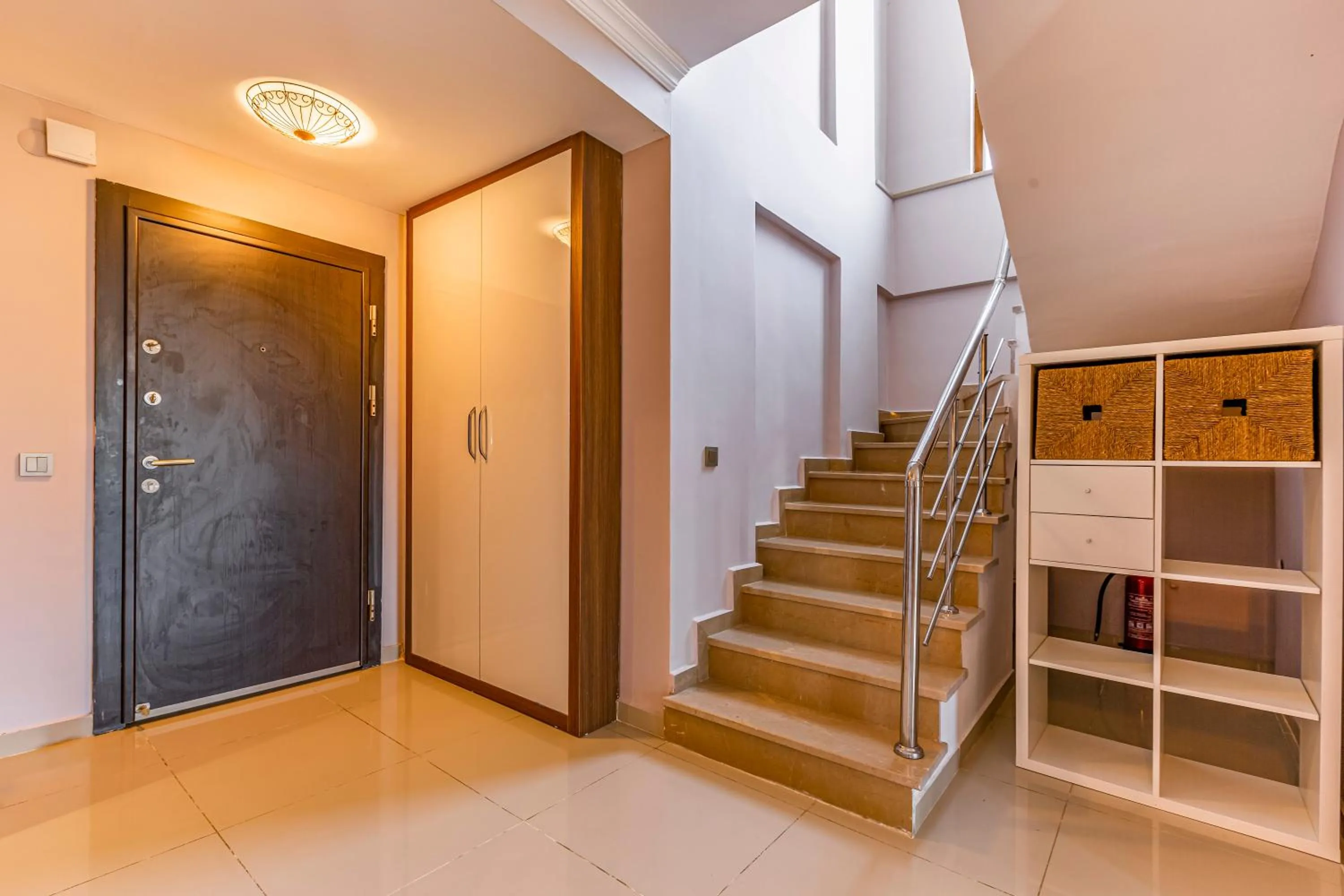 Facade/entrance in VISTA Villa