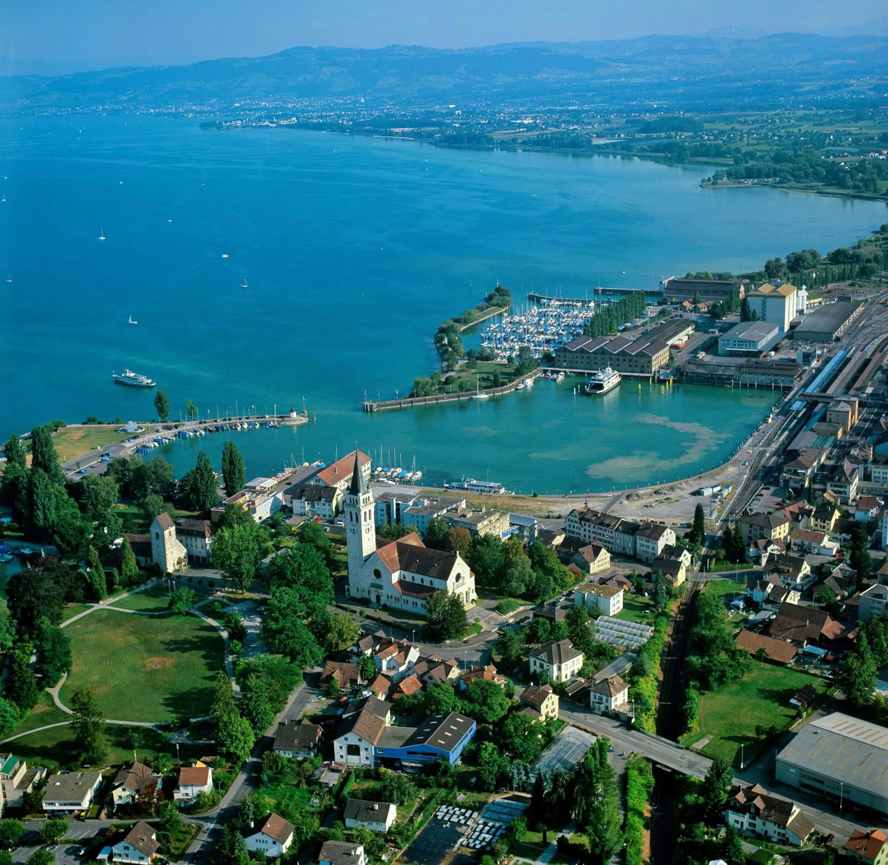 Neighbourhood in Park - Hotel Inseli