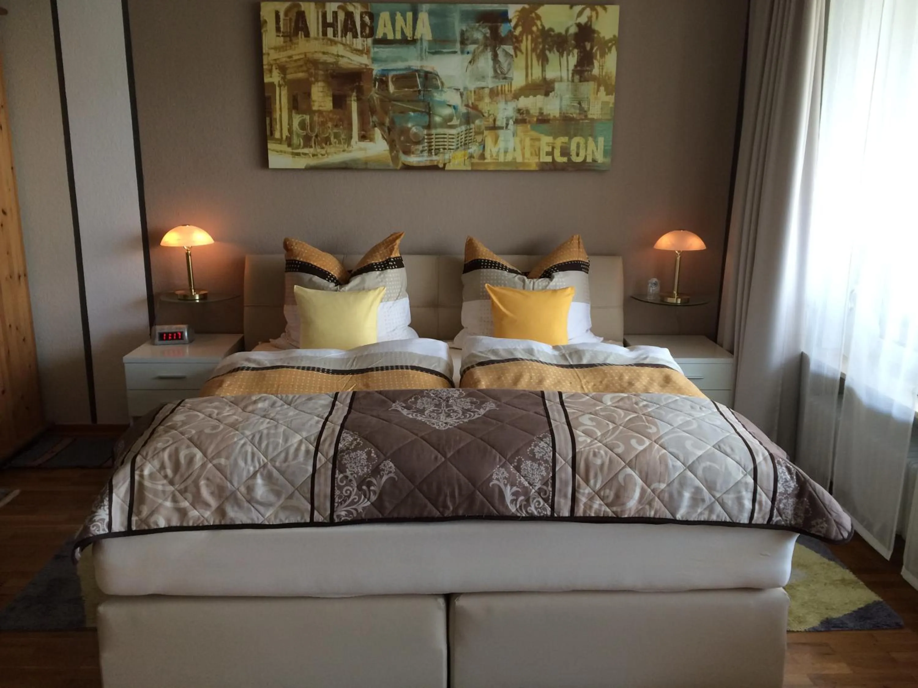 Photo of the whole room, Bed in BnB Faas