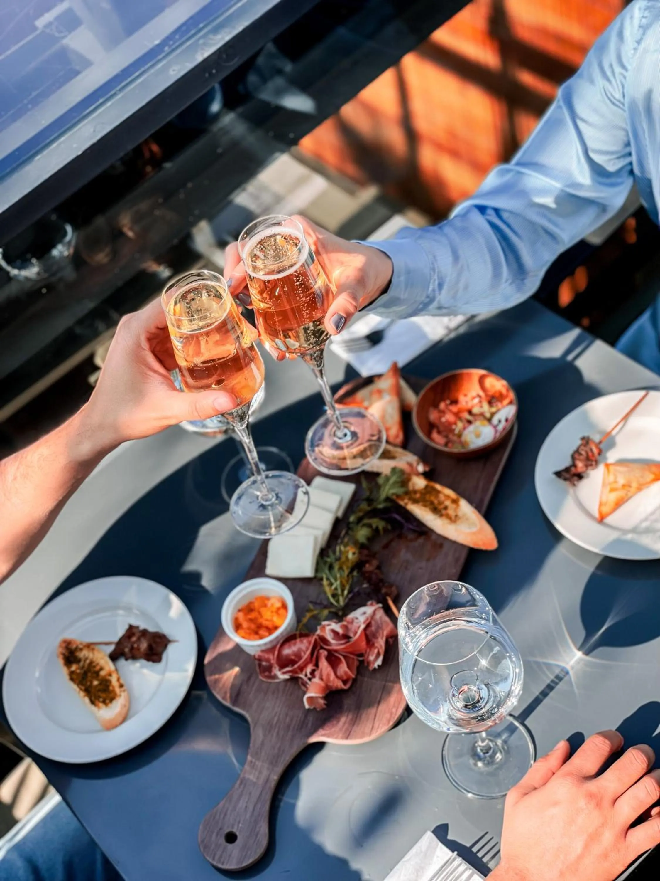 Food and drinks in Hotel Magnolia Santiago