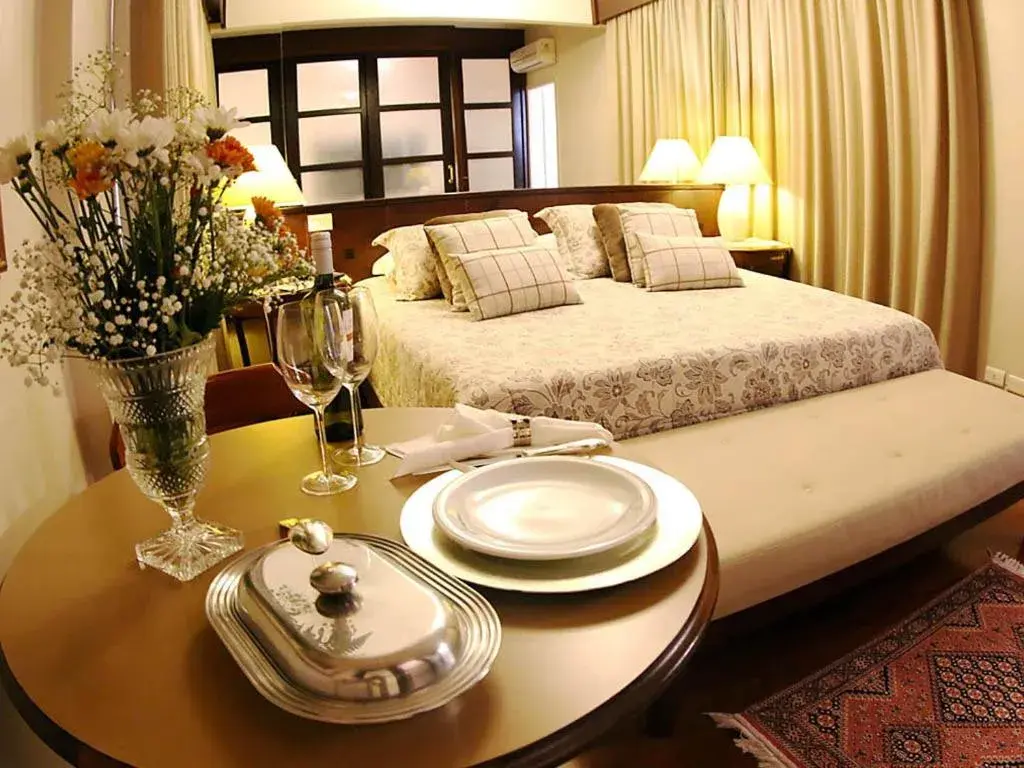 Suite - single occupancy in Village Hotel Suite - single occupancy in Village Hotel