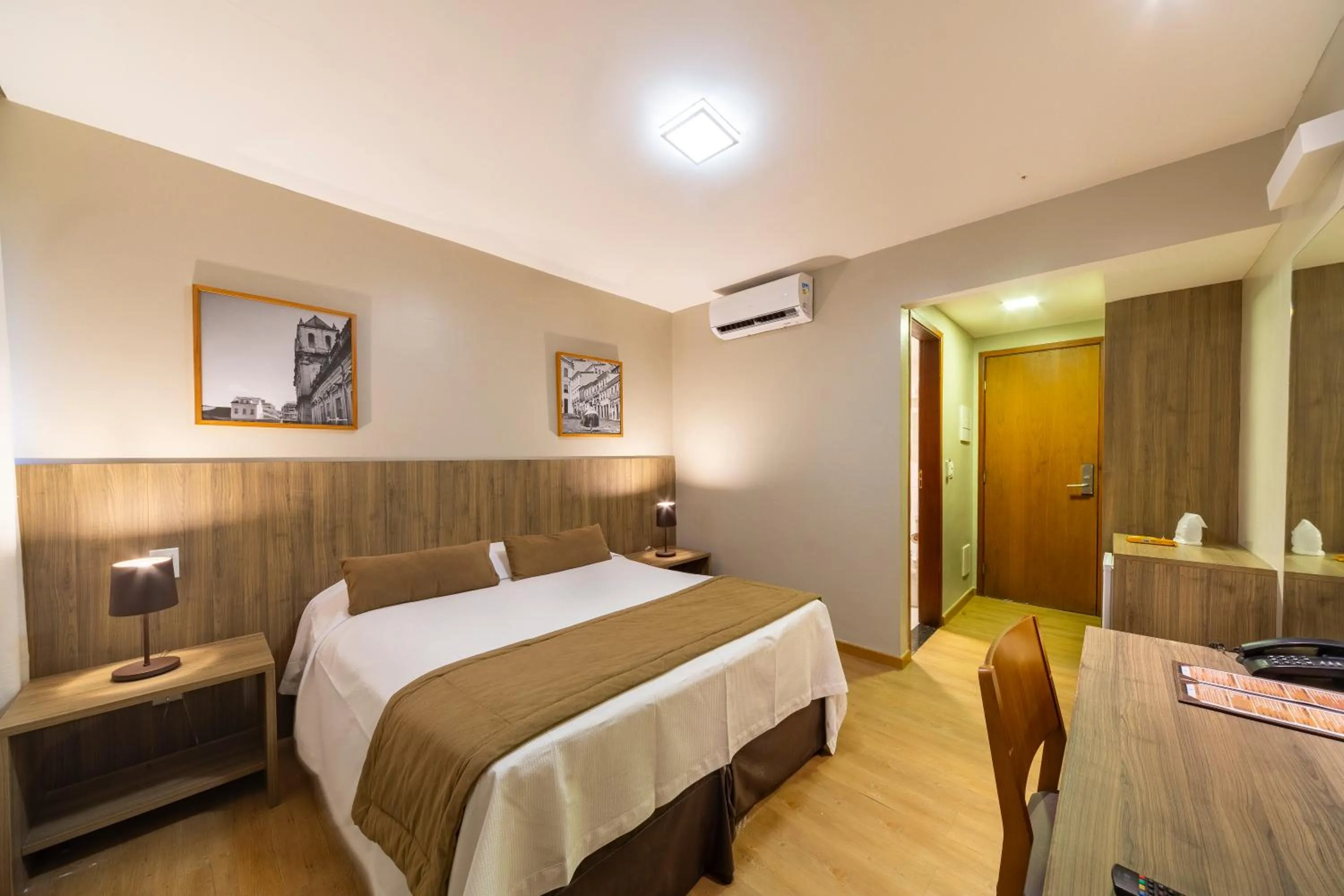 Bedroom, Bed in Marano Hotel