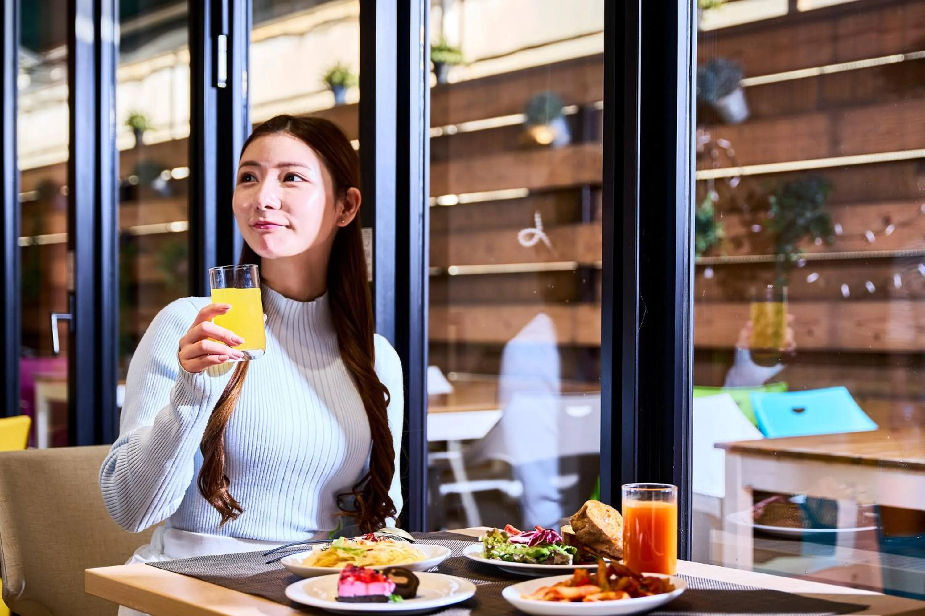 Restaurant/places to eat in Hotel Sobial Osaka Dome