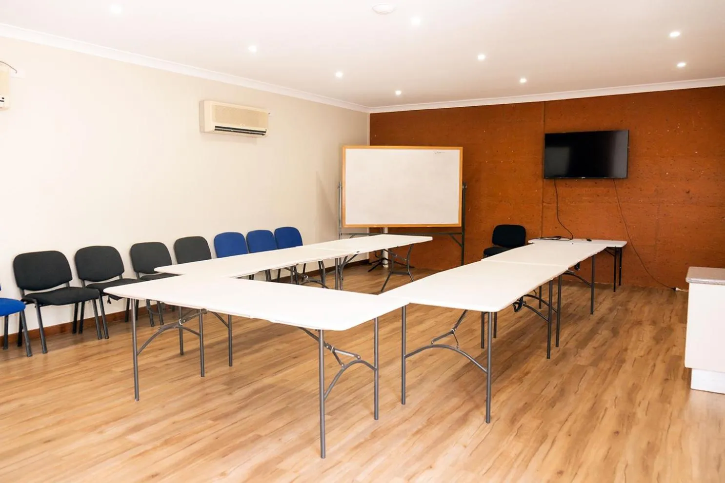 Meeting/conference room in The Gidgee Inn