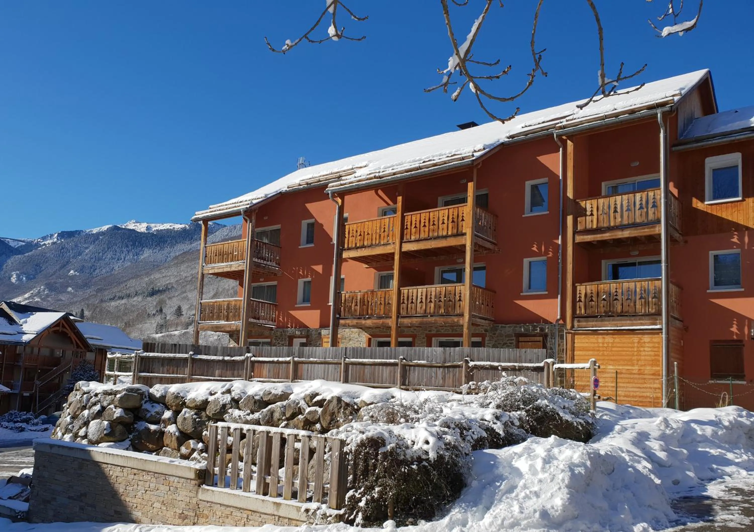 Property building in Vacancéole - Le Domaine de la Vallée d'Ax