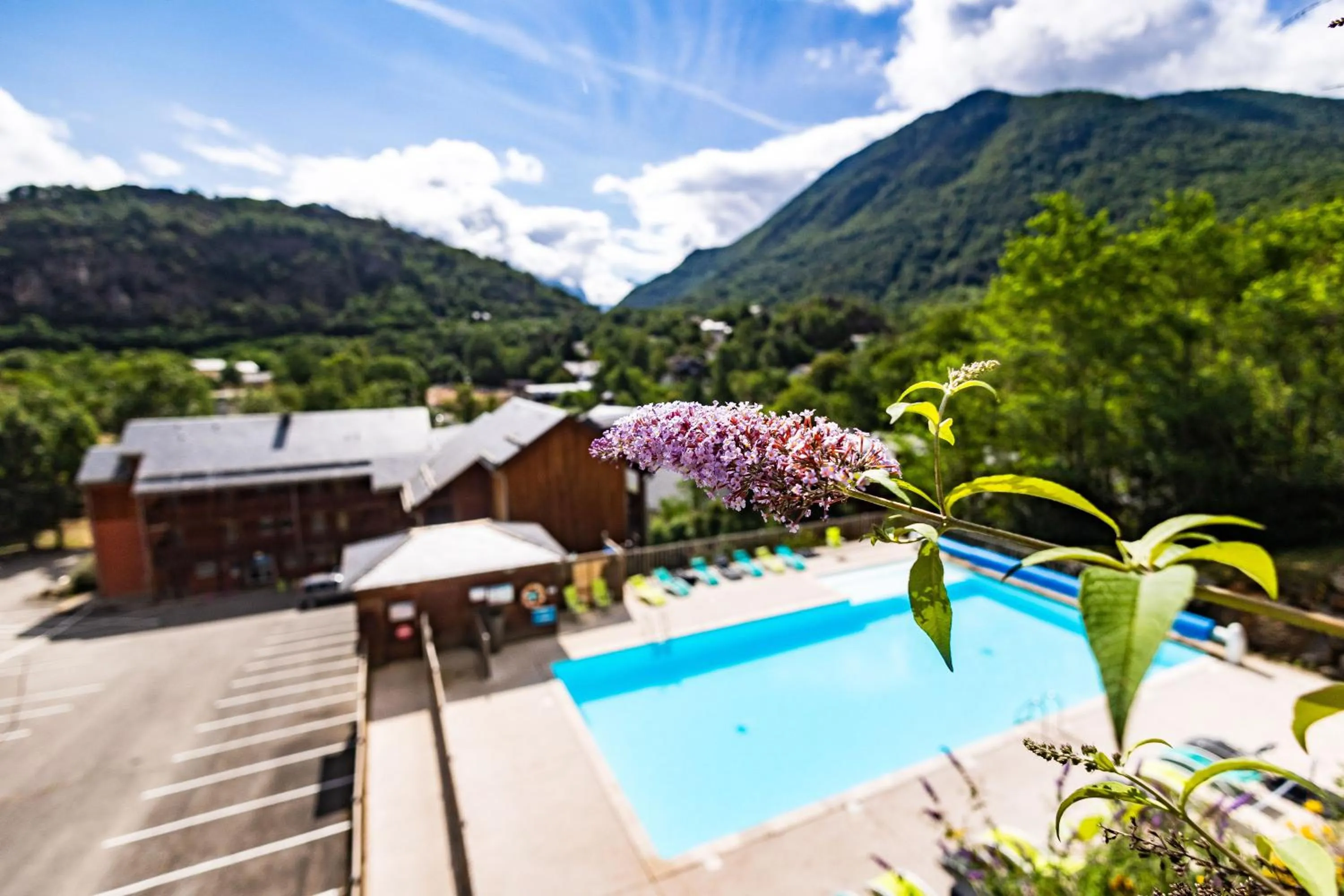 Mountain view in Vacancéole - Le Domaine de la Vallée d'Ax