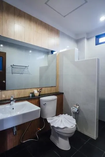 Bathroom in Ten Boutique House