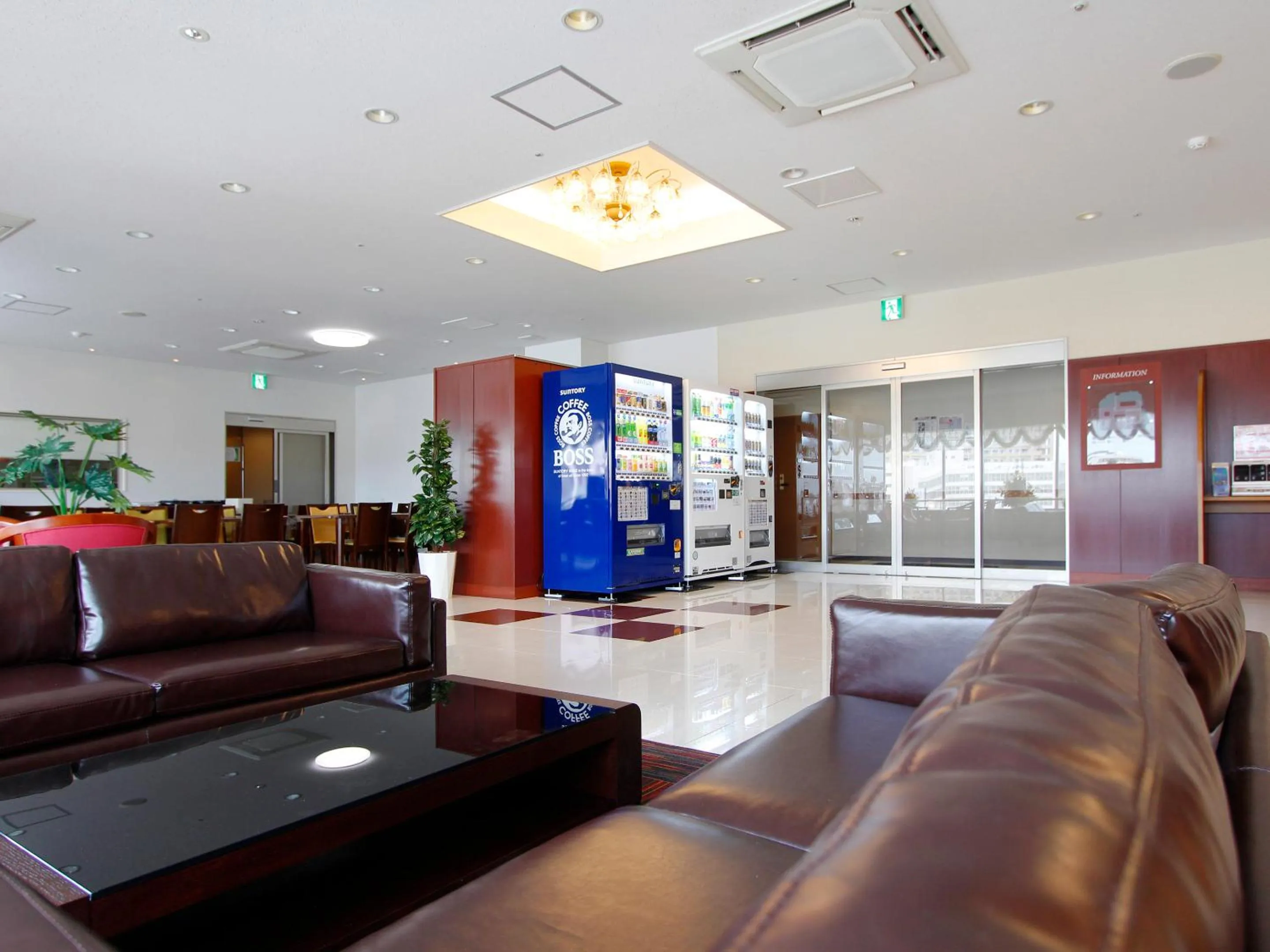 Lobby or reception in HOTEL LiVEMAX BUDGET Hamamatsu-Ekimae
