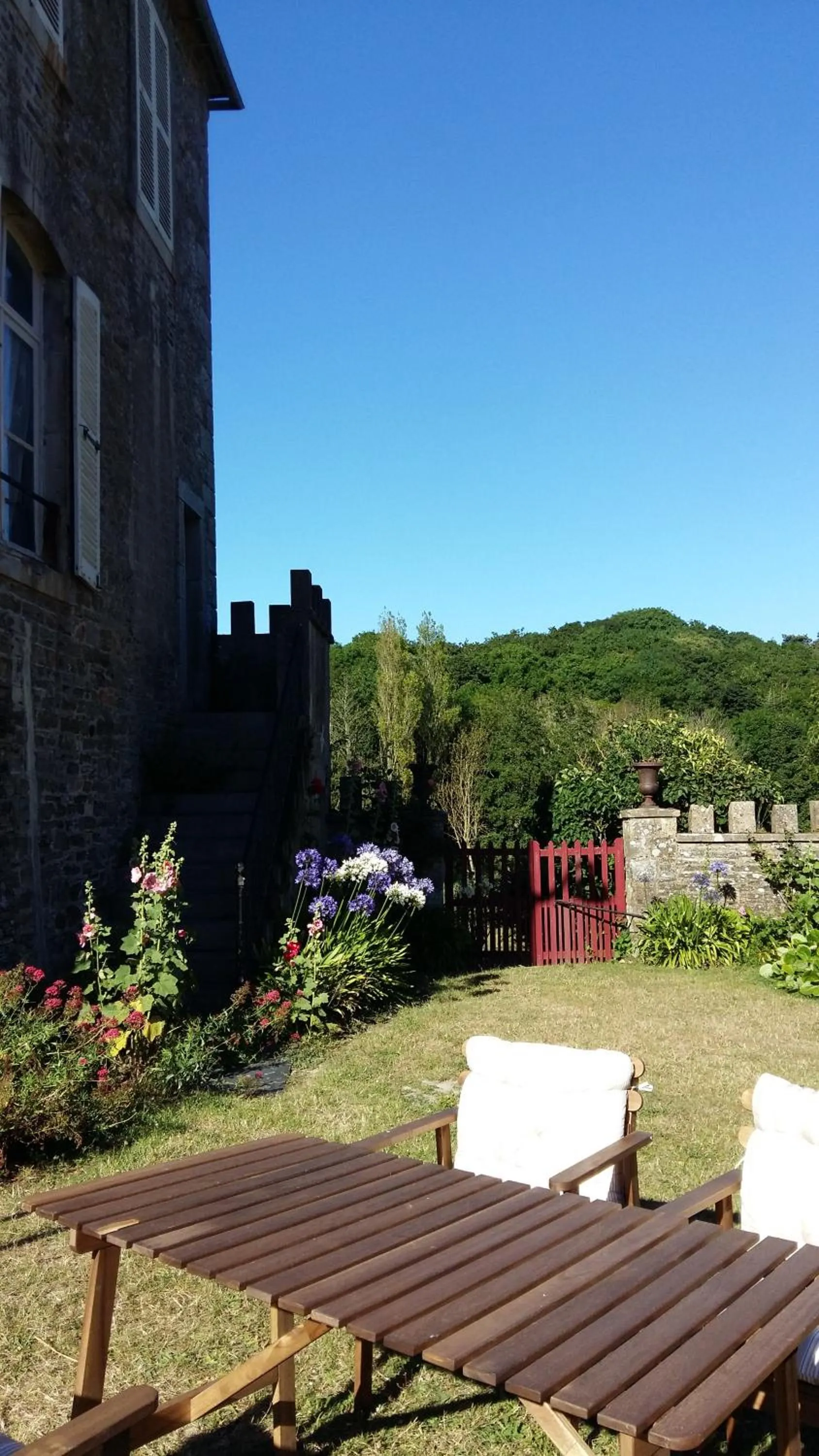 Restaurant/places to eat in Les Chambres du Château du Rozel
