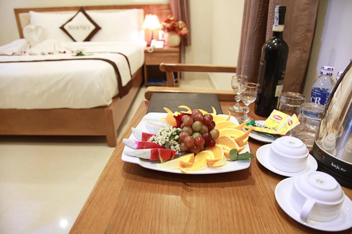 Food and drinks, Bed in New Sky Hotel