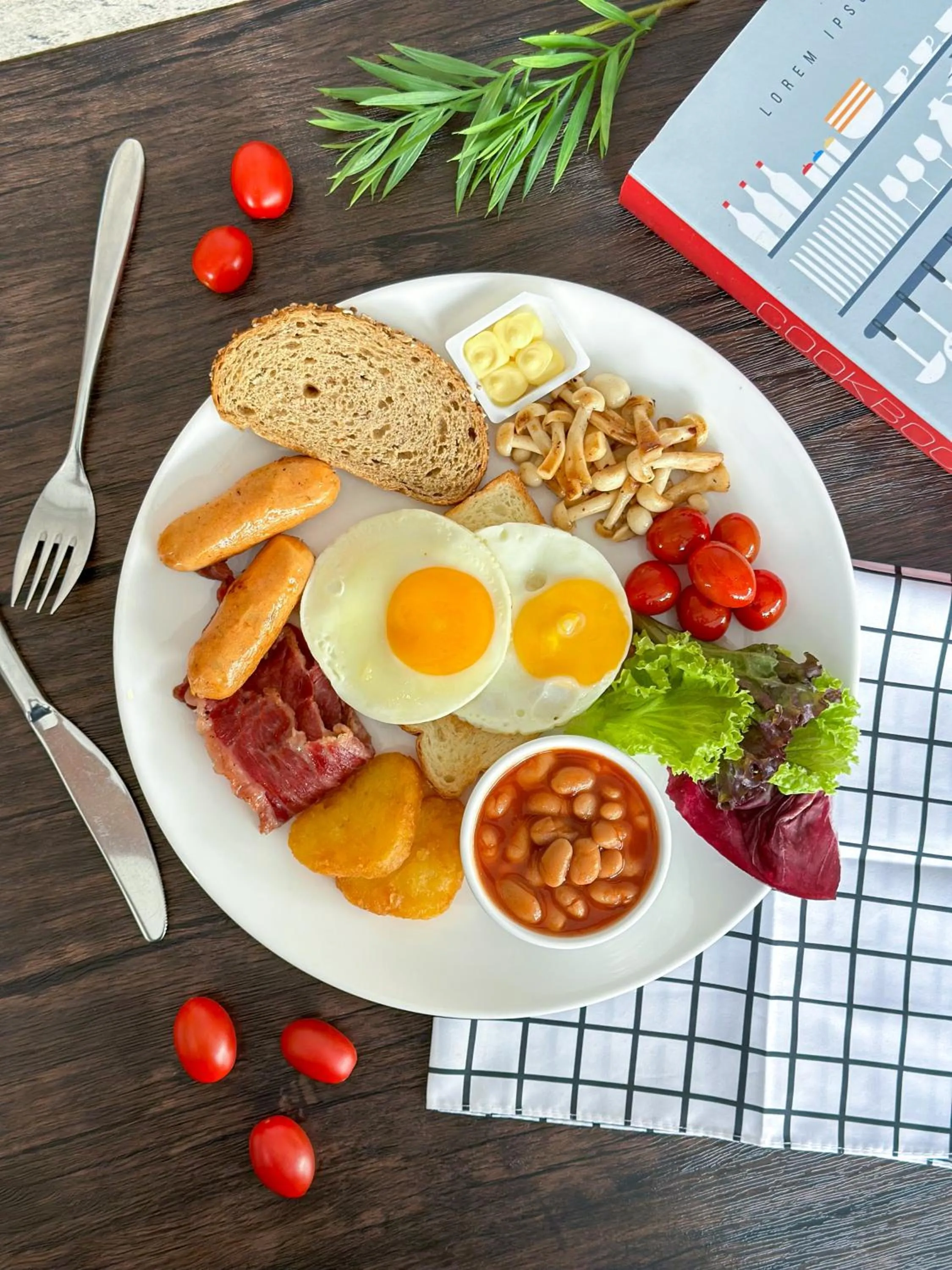 Food and drinks in Iconic Hotel