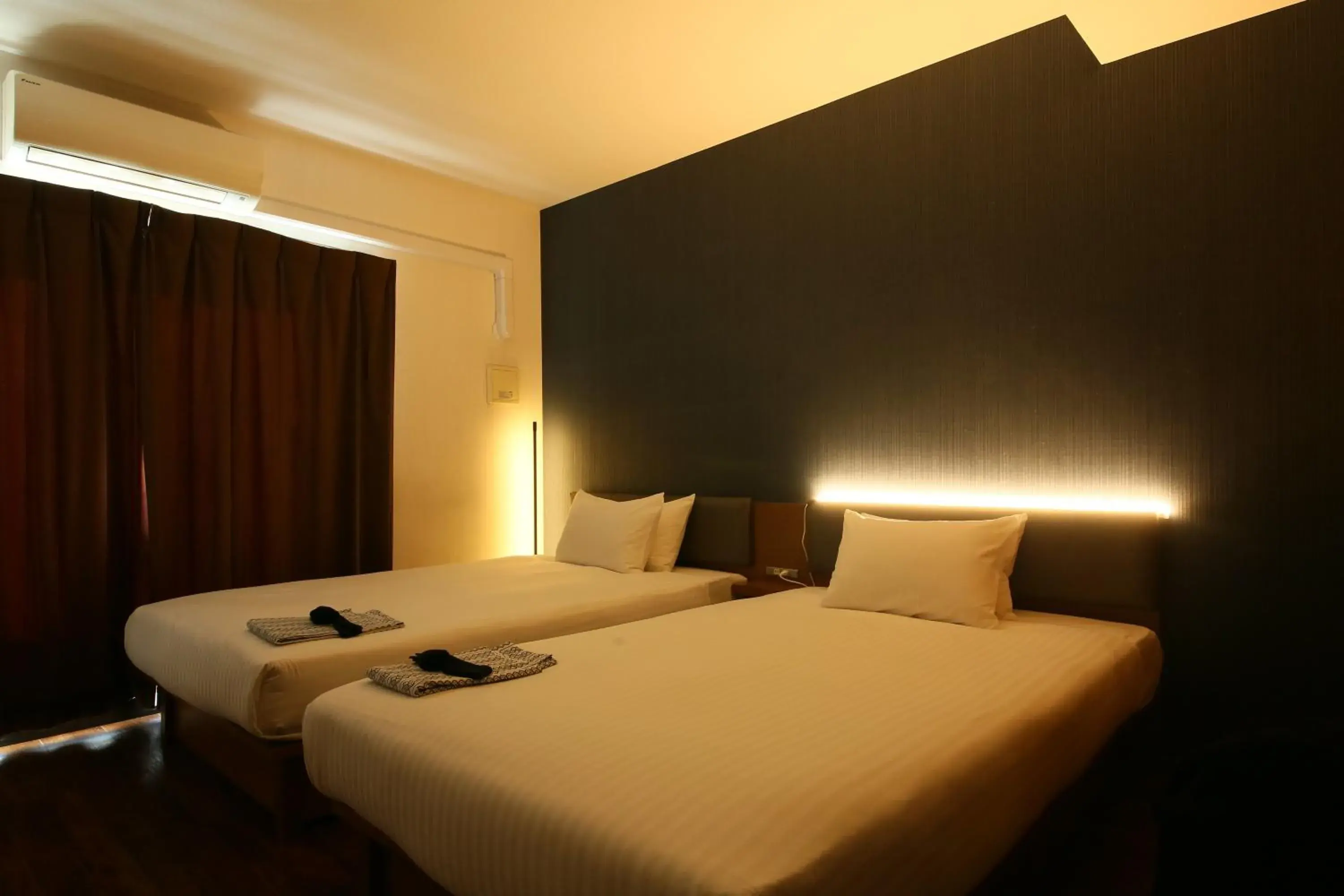 Economy Twin Room - single occupancy in Hotel Trad Economy Twin Room - single occupancy in Hotel Trad