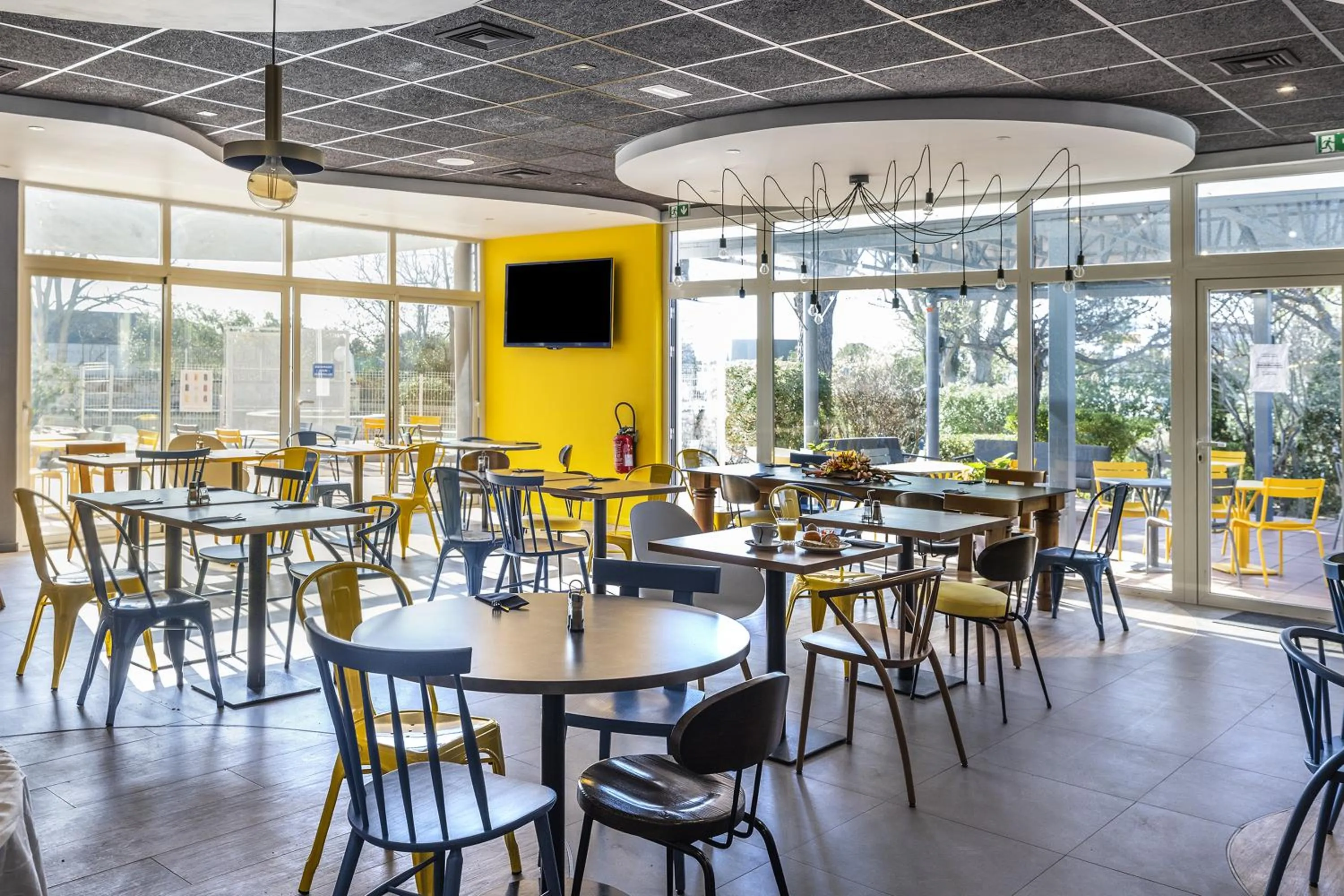 Restaurant/places to eat in Campanile Perpignan Nord - Aéroport