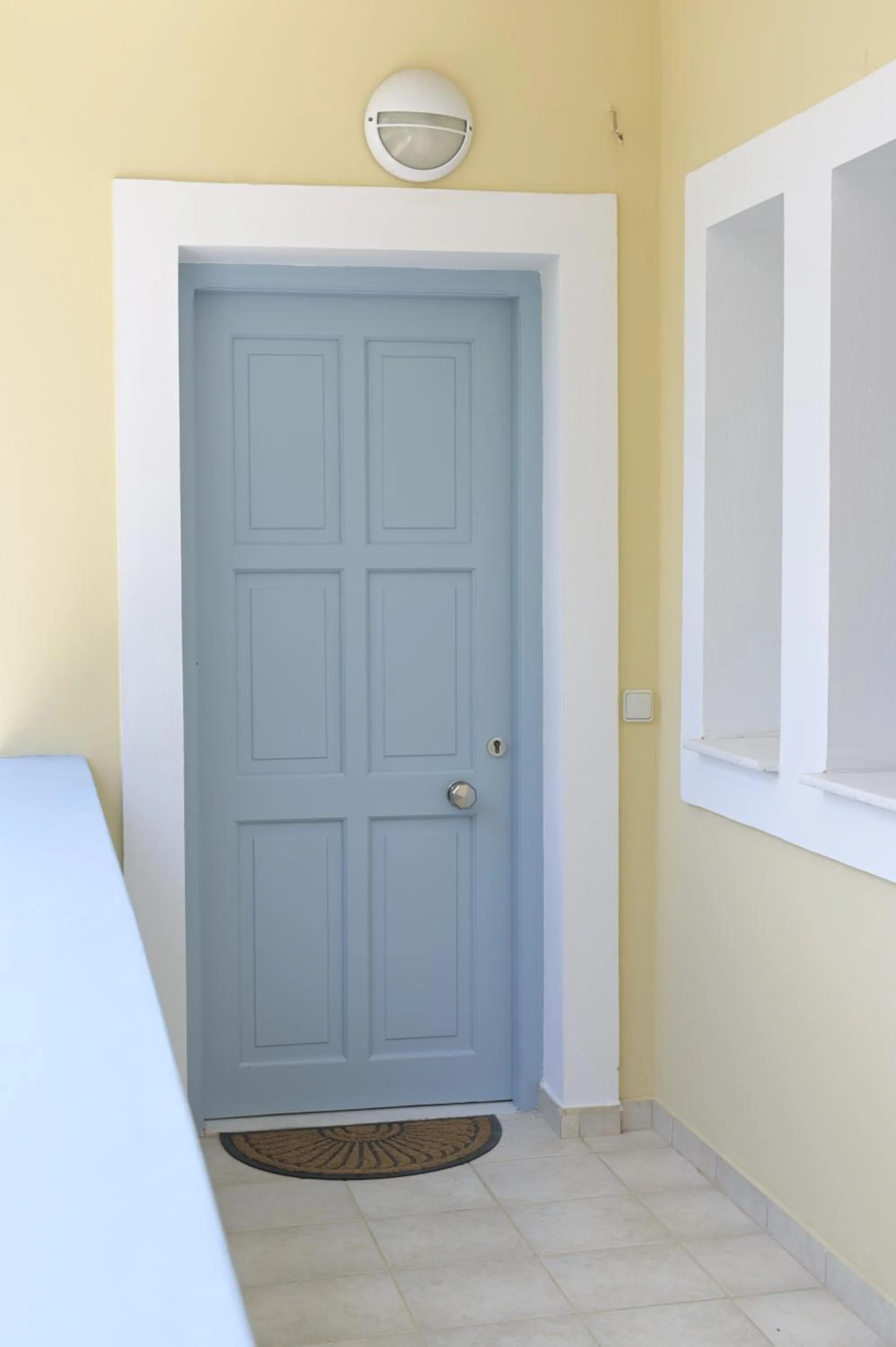 Facade/entrance in Nerina Studios Agios Nikitas