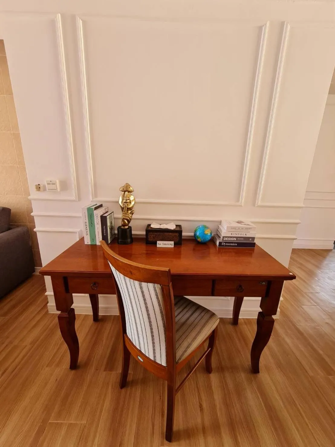 Seating area in Elegancy Resort Hua Hin