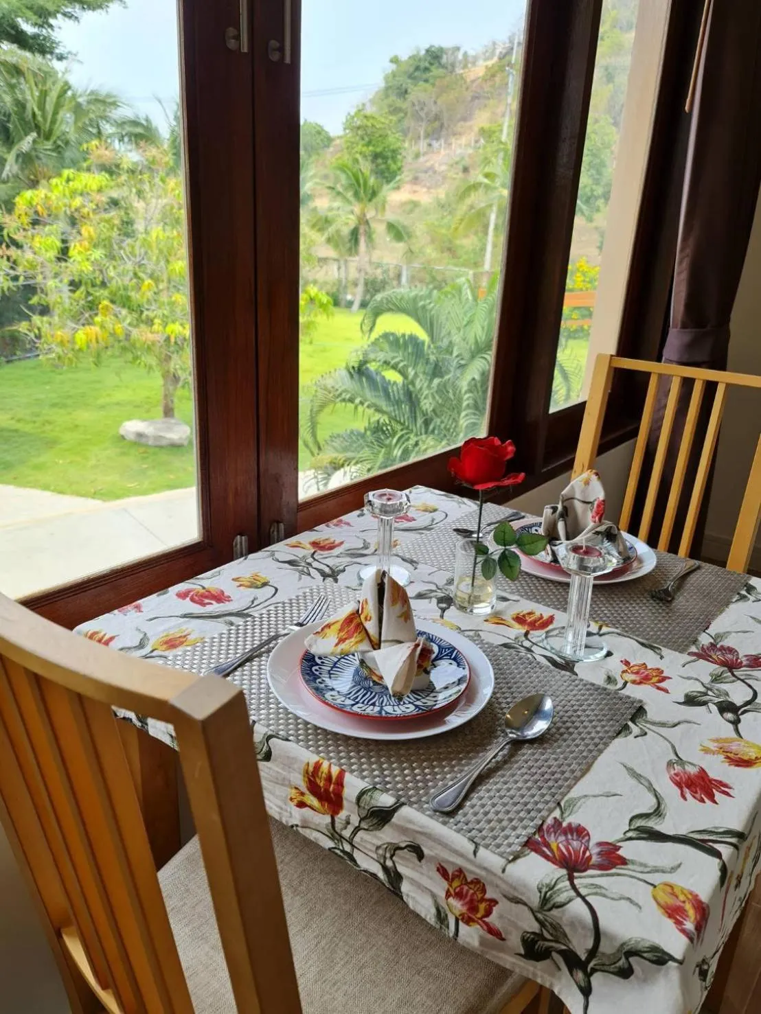 Restaurant/places to eat in Elegancy Resort Hua Hin