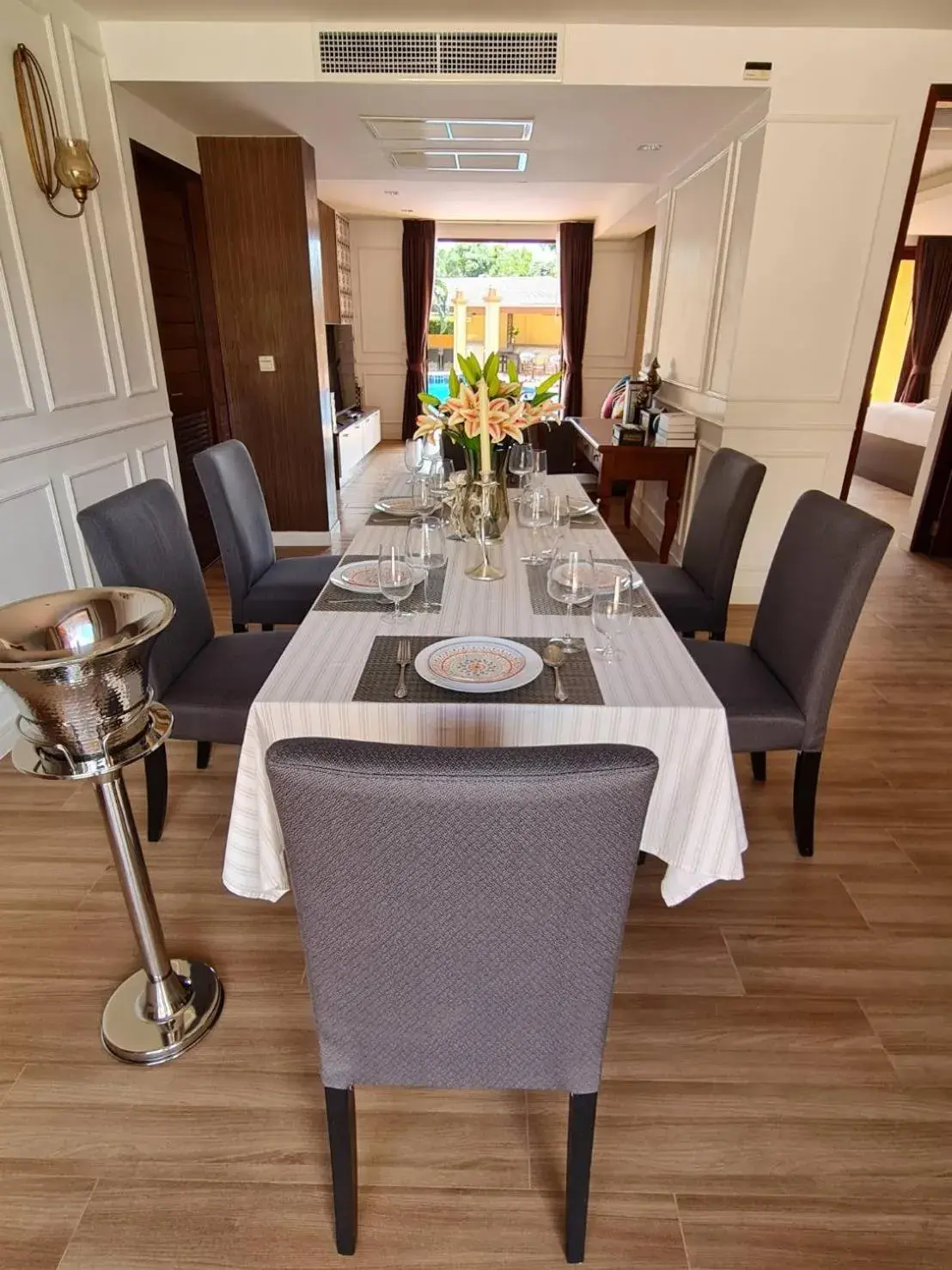 Suite with Pool View in Elegancy Resort Hua Hin Suite with Pool View in Elegancy Resort Hua Hin