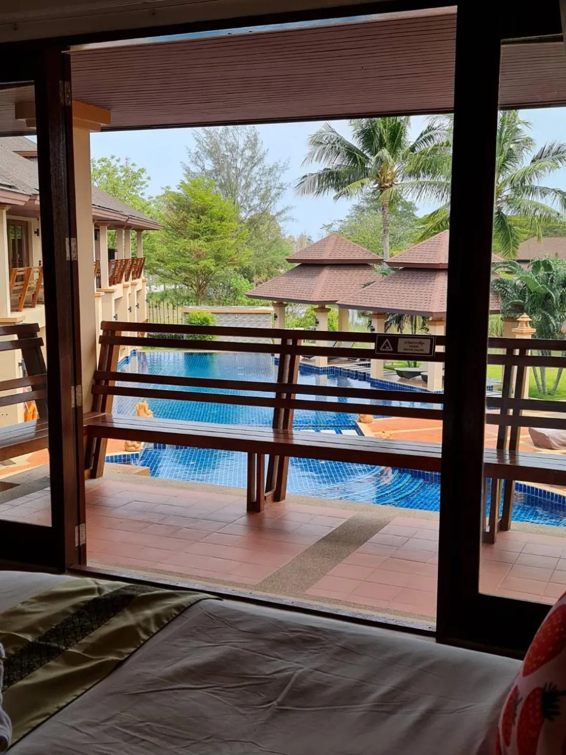 Balcony/Terrace, Bed in Elegancy Resort Hua Hin
