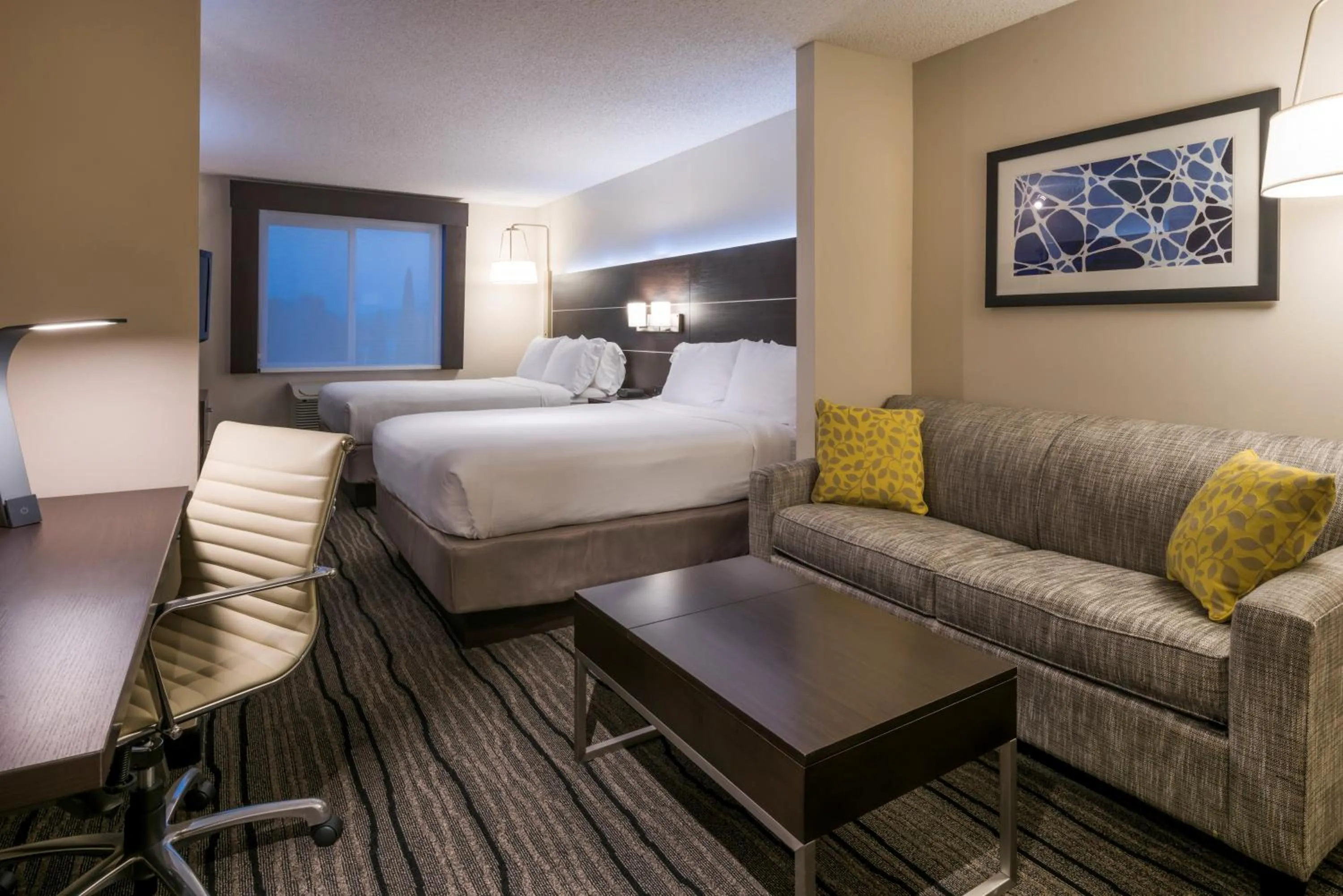 Photo of the whole room, Bed in Holiday Inn Express Hotel & Suites Livermore by IHG