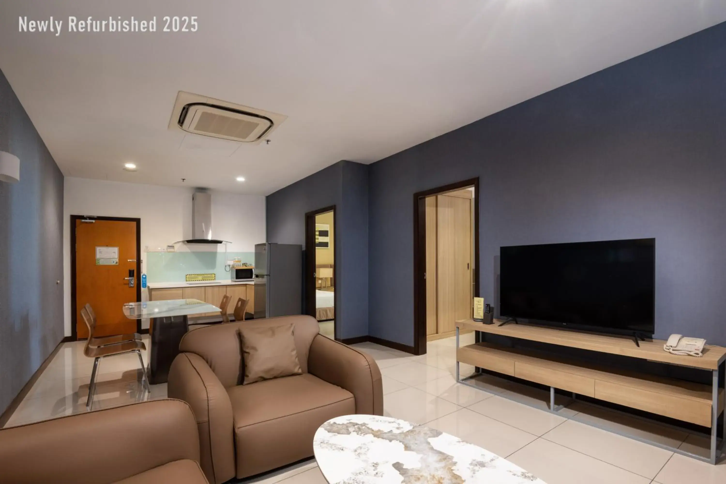 Deluxe Two-Bedroom Apartment (with Kitchen) in One Pacific Hotel and Serviced Apartments Deluxe Two-Bedroom Apartment (with Kitchen) in One Pacific Hotel and Serviced Apartments