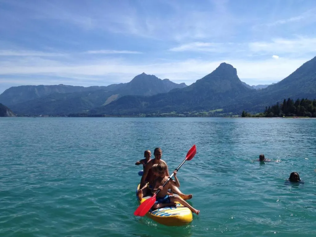 People in Seehaus Familie Leifer