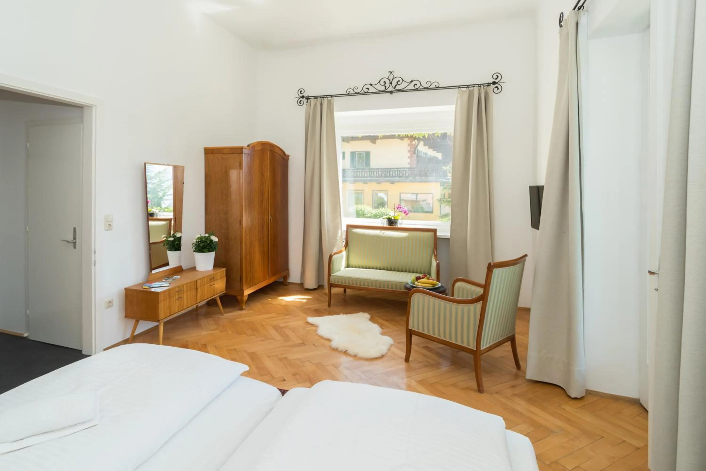 Photo of the whole room, Bed in Seehaus Familie Leifer