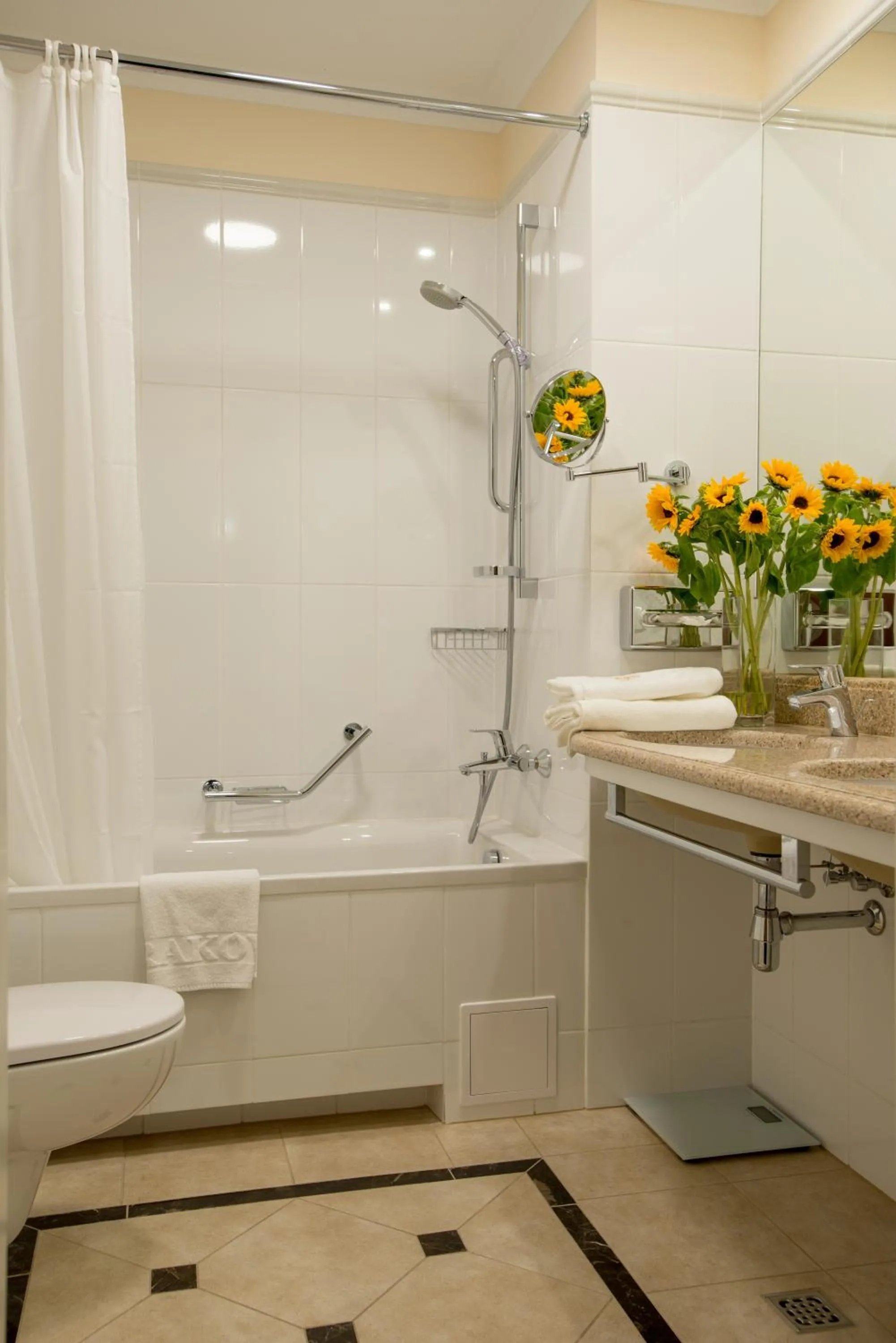 Bathroom in Hotel Polski Pod Białym Orłem