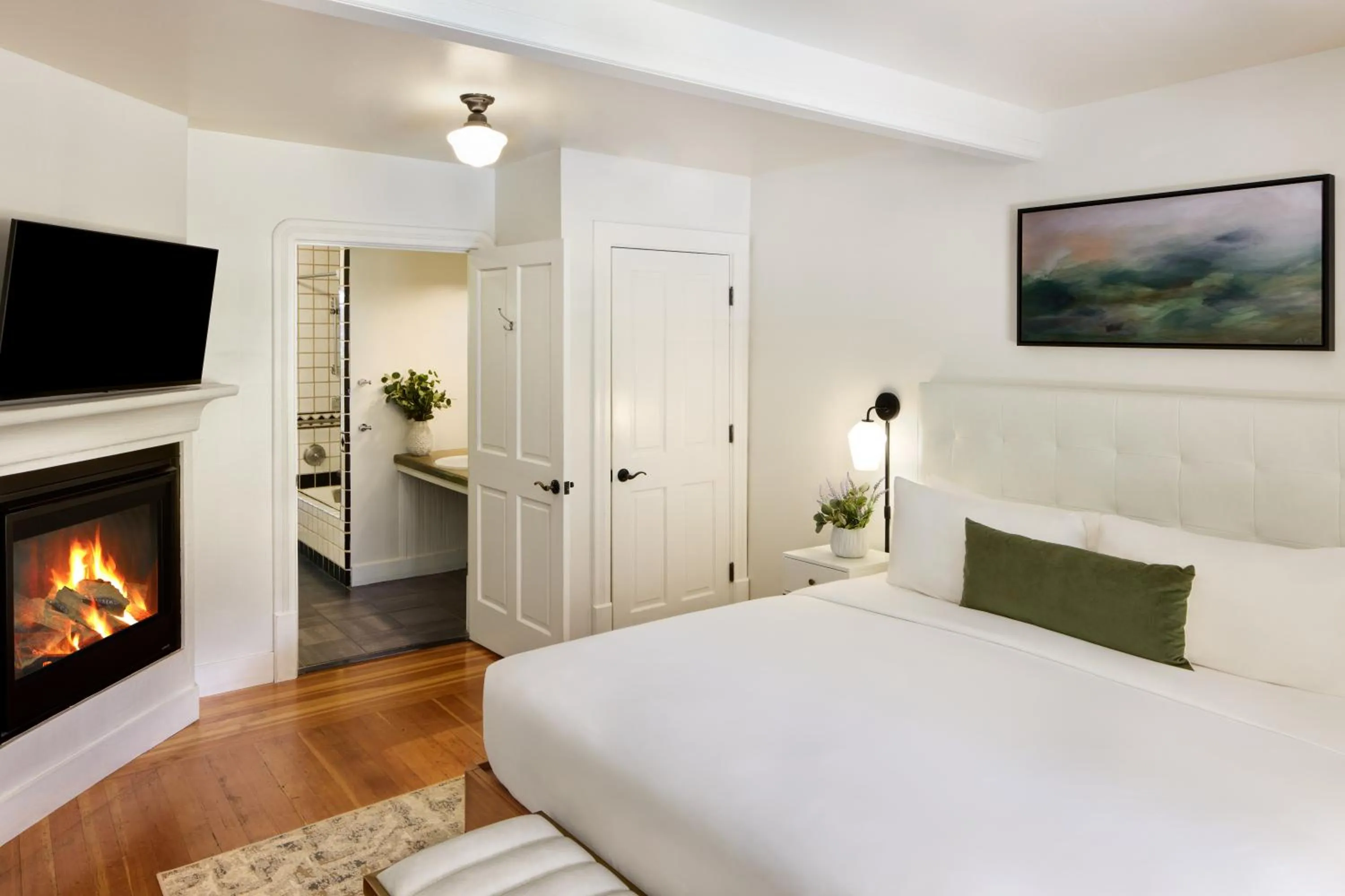 Bed in Lavender, A Four Sisters Inn