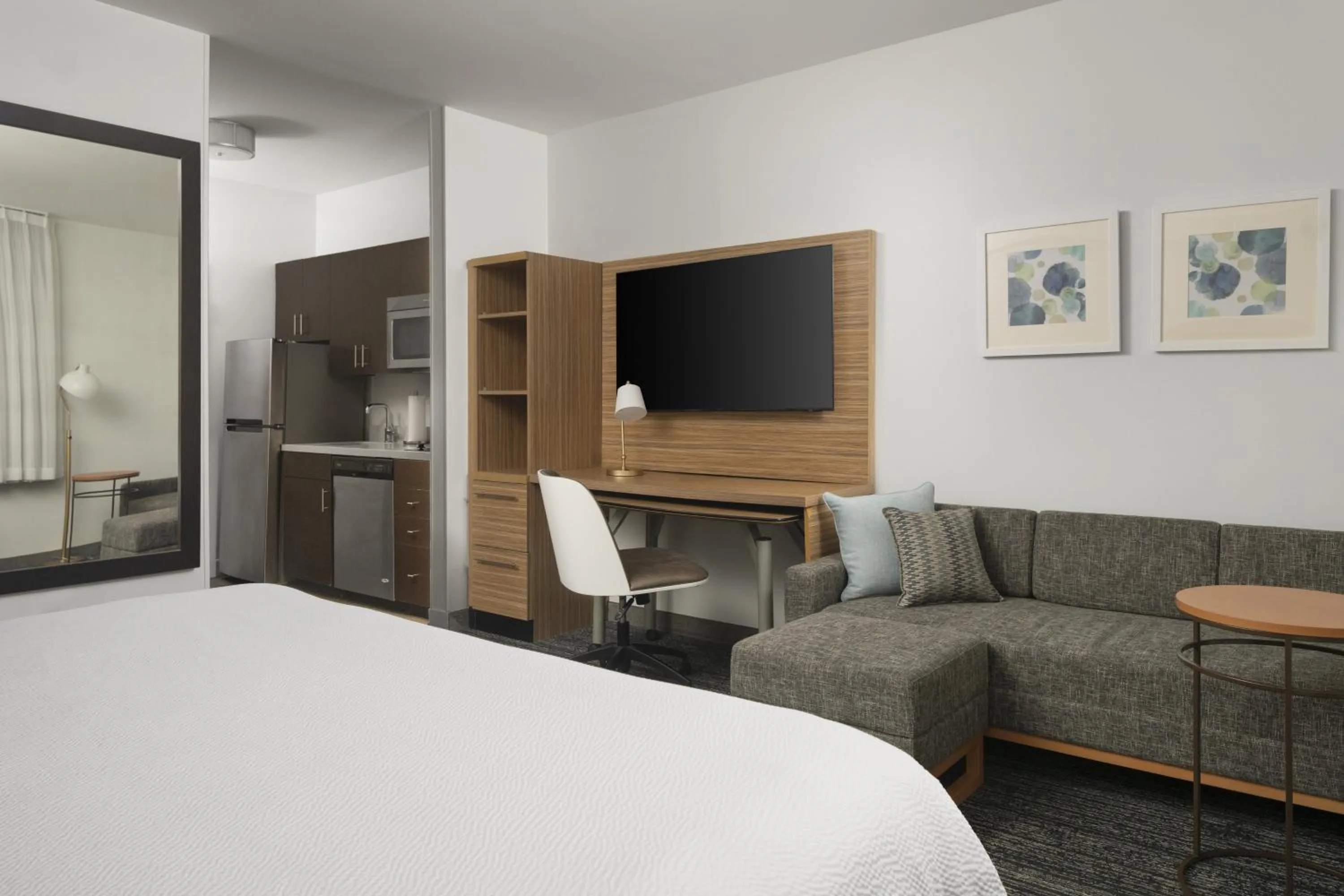 Bed in TownePlace Suites by Marriott Swedesboro Logan Township