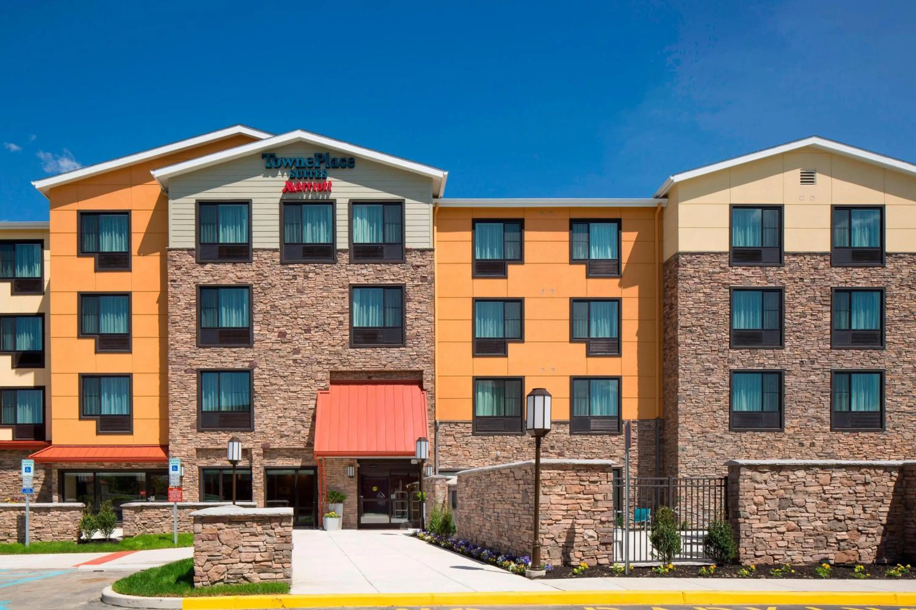 Property building in TownePlace Suites by Marriott Swedesboro Logan Township