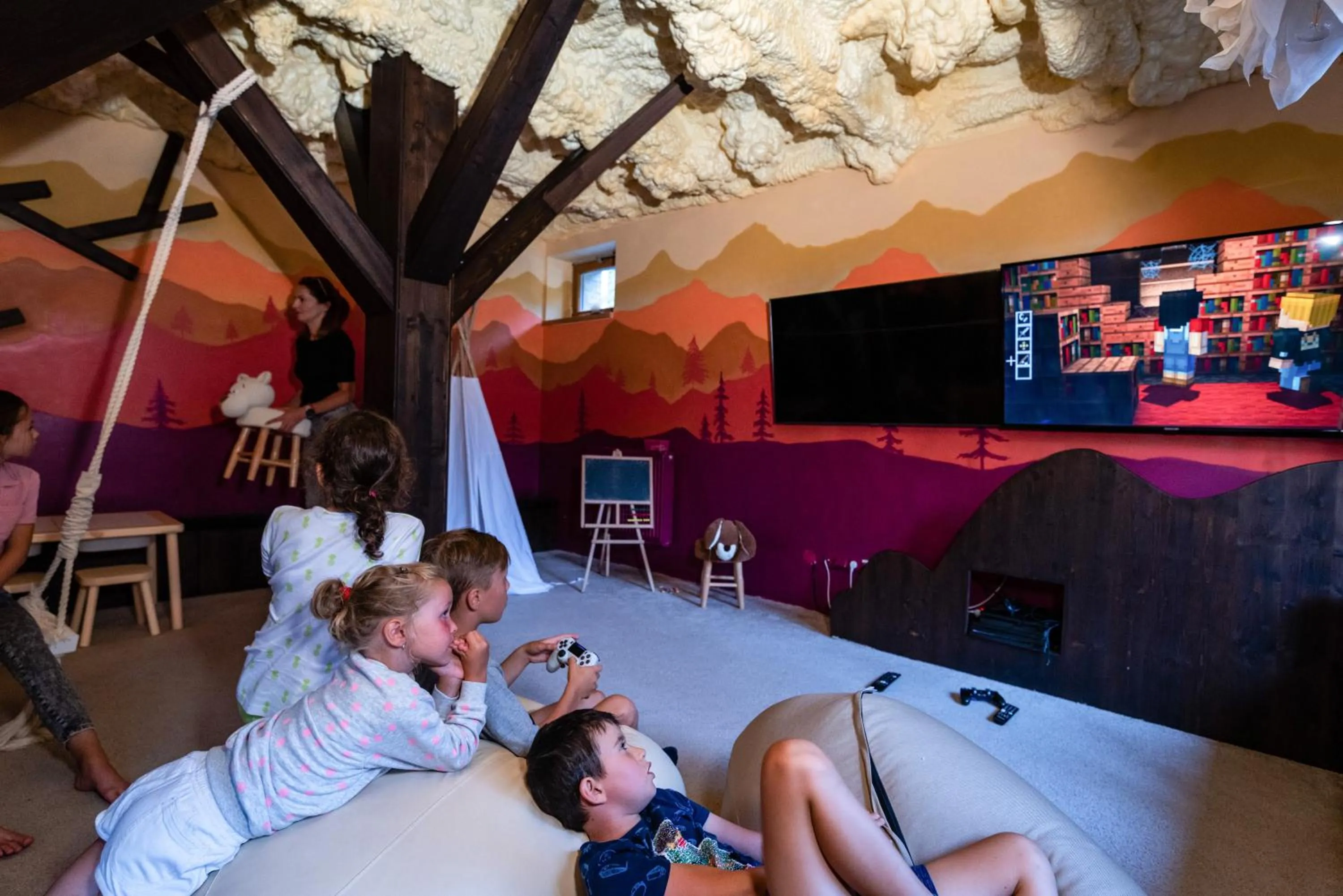 Game Room in Hotel Björnson & Björnson TREE HOUSES Jasná