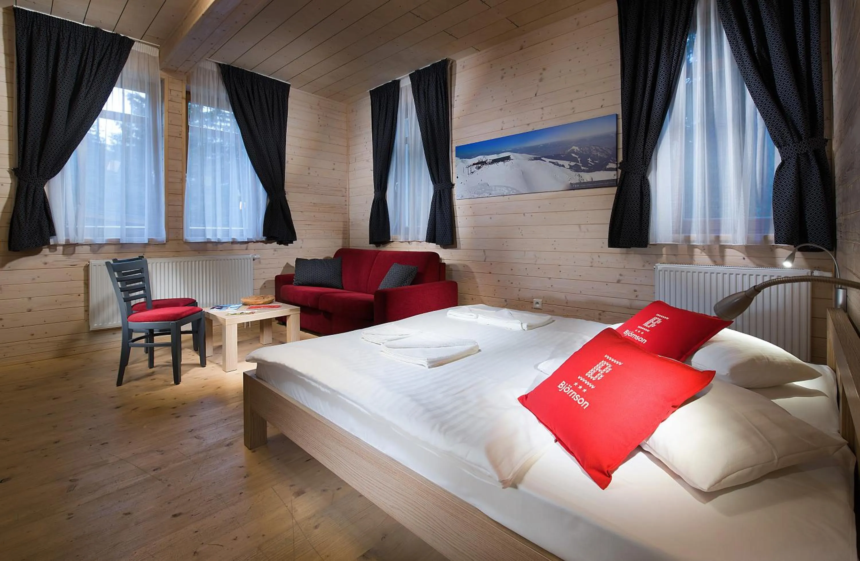 Property building, Bed in Hotel Björnson & Björnson TREE HOUSES Jasná