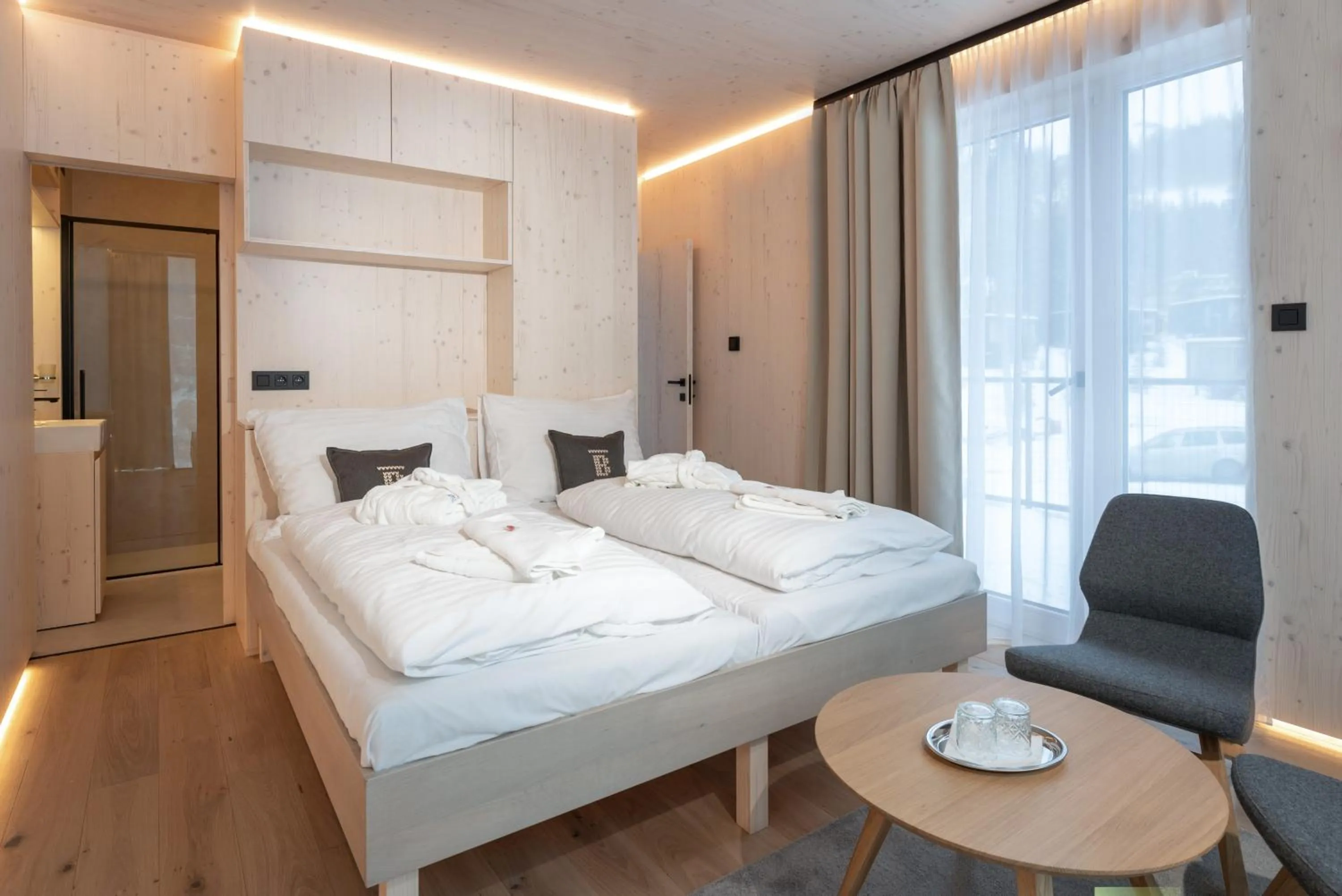 Photo of the whole room, Bed in Hotel Björnson & Björnson TREE HOUSES Jasná