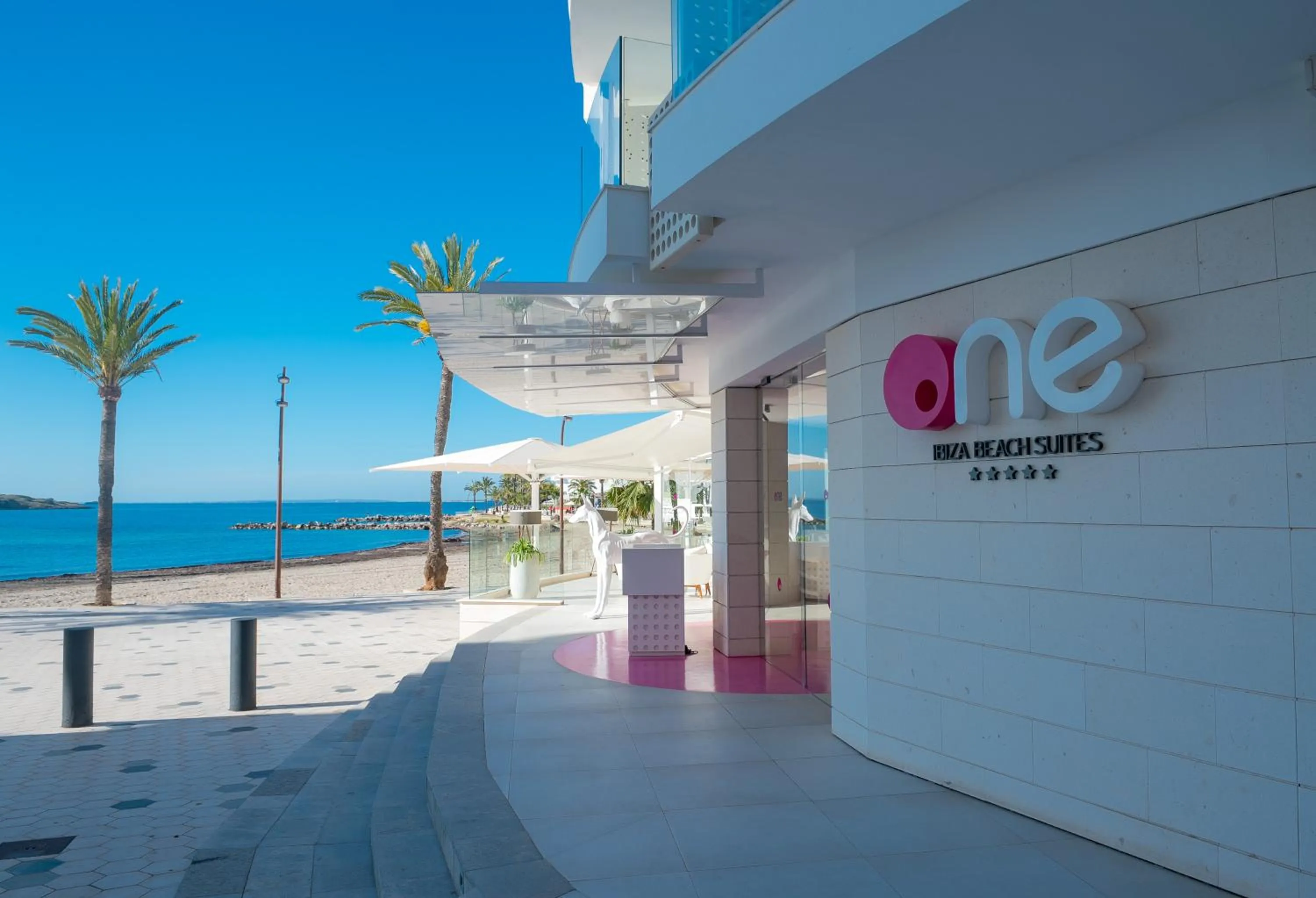 One Ibiza Suites