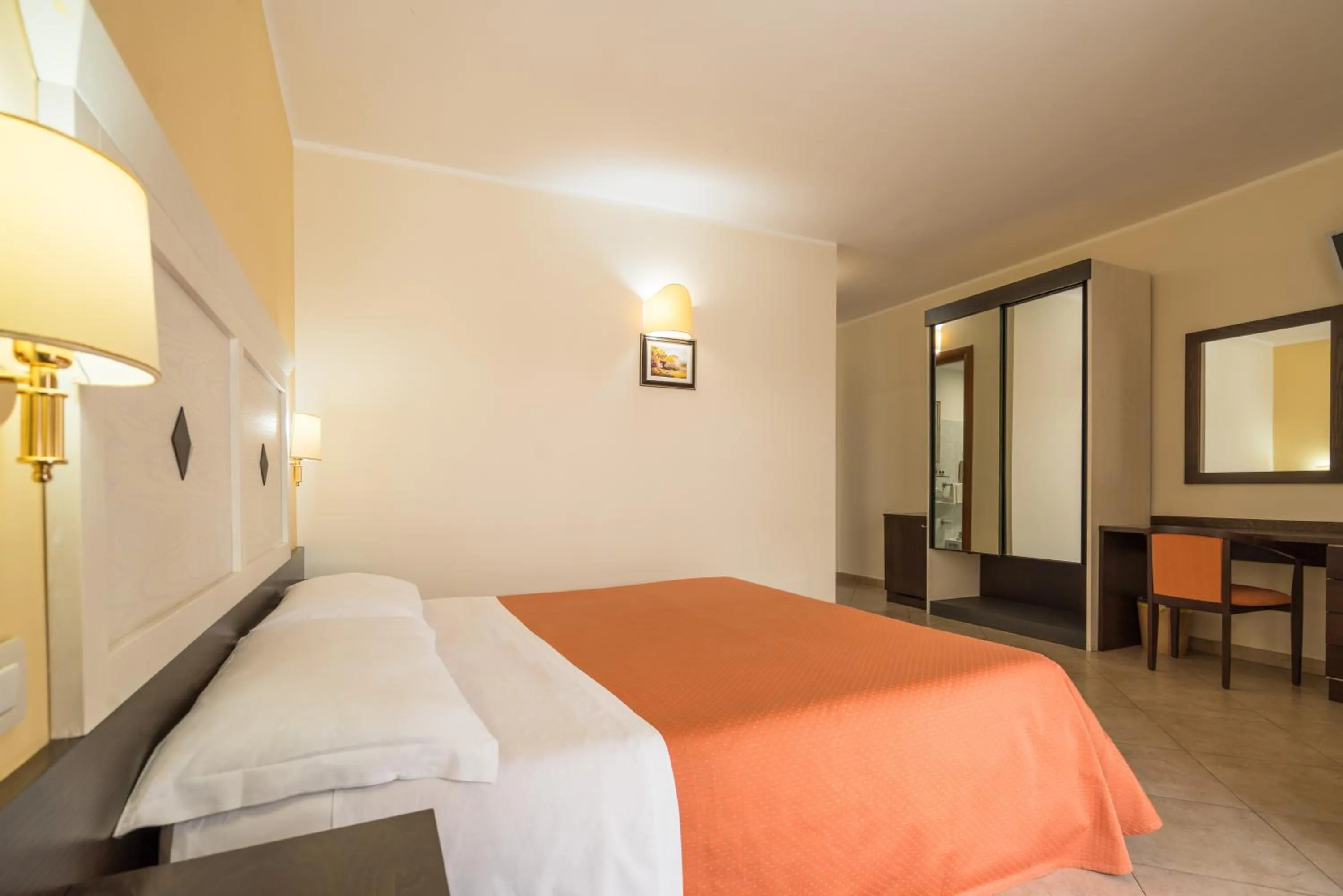 Bed in Hotel Orizzonte