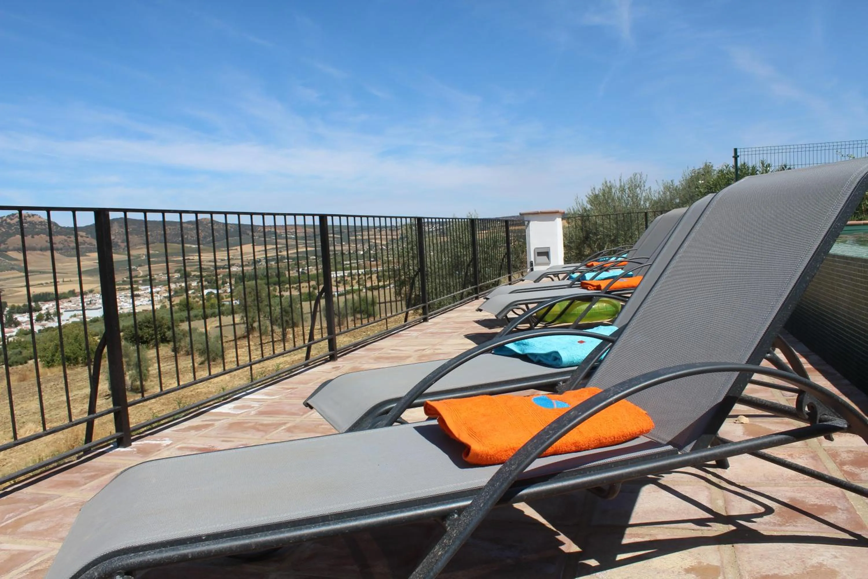 Swimming pool in Arriadh Hotel