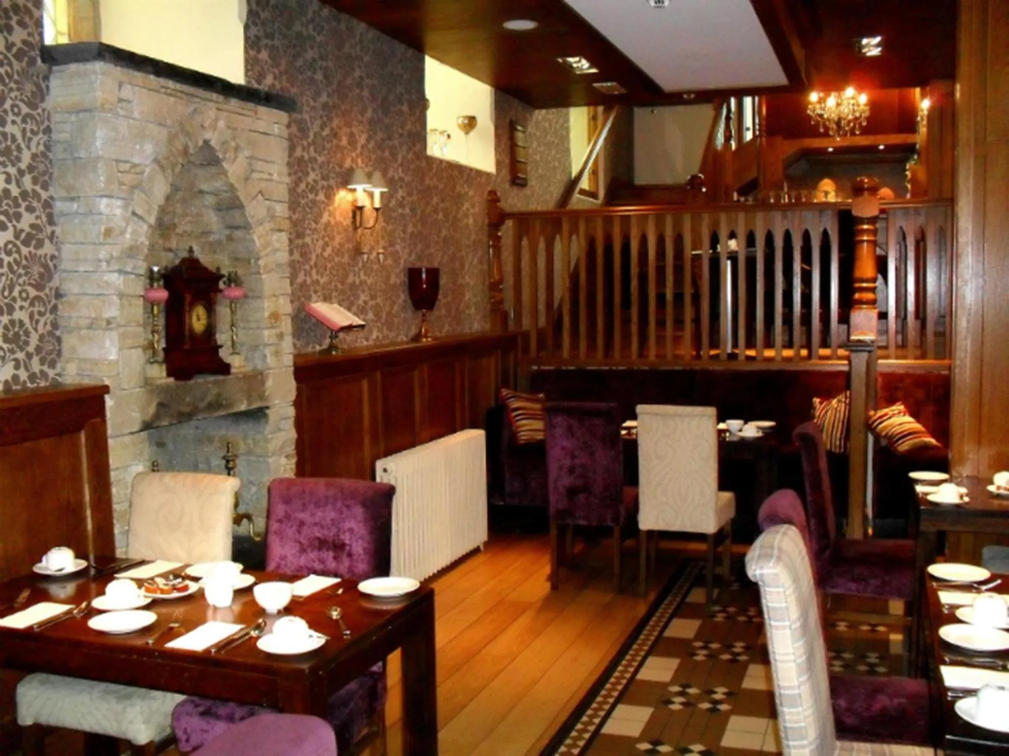 Restaurant/places to eat in An Grianan Hotel
